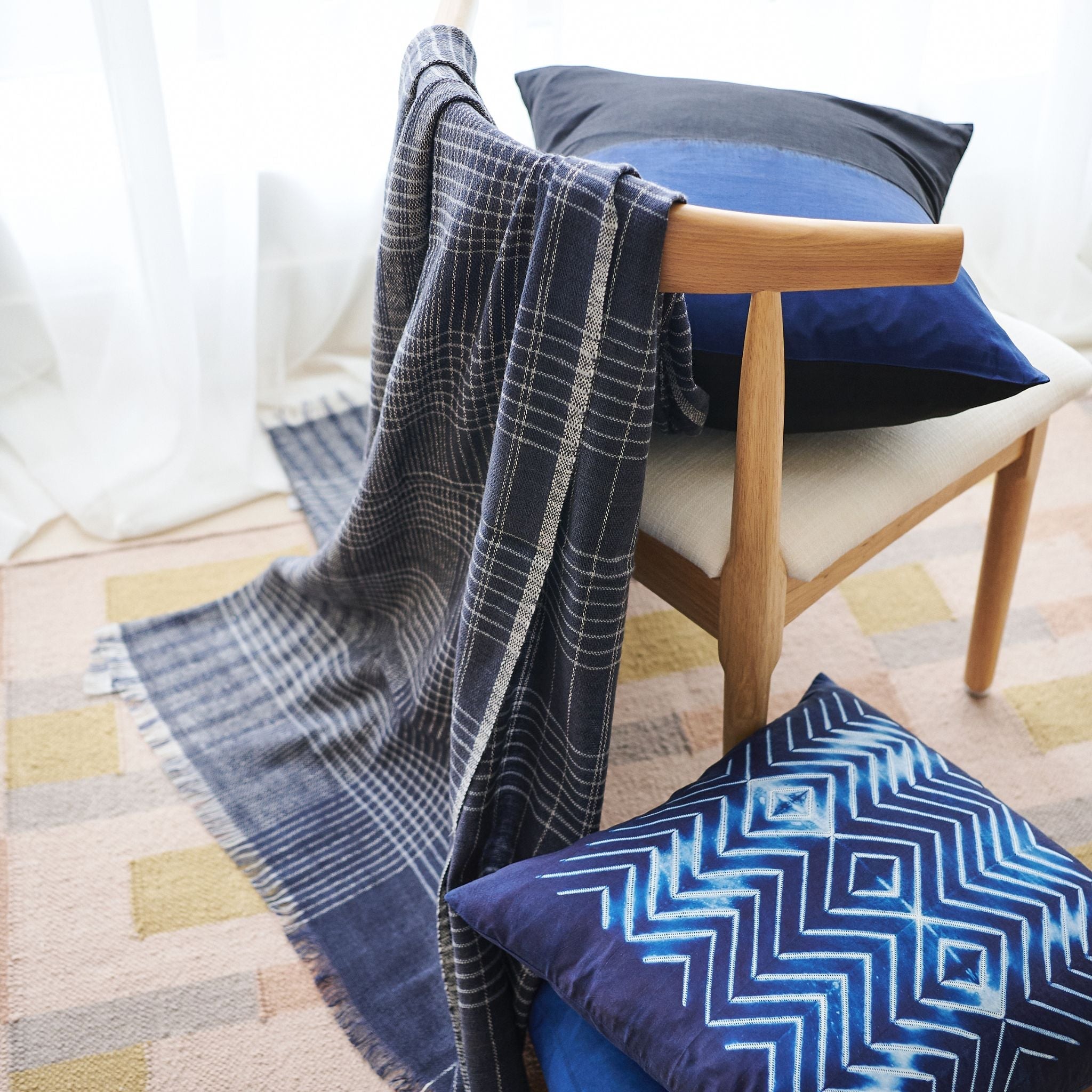 Alloy Dark Blue Stripes Pattern Soft Merino Linen Handloom Throw