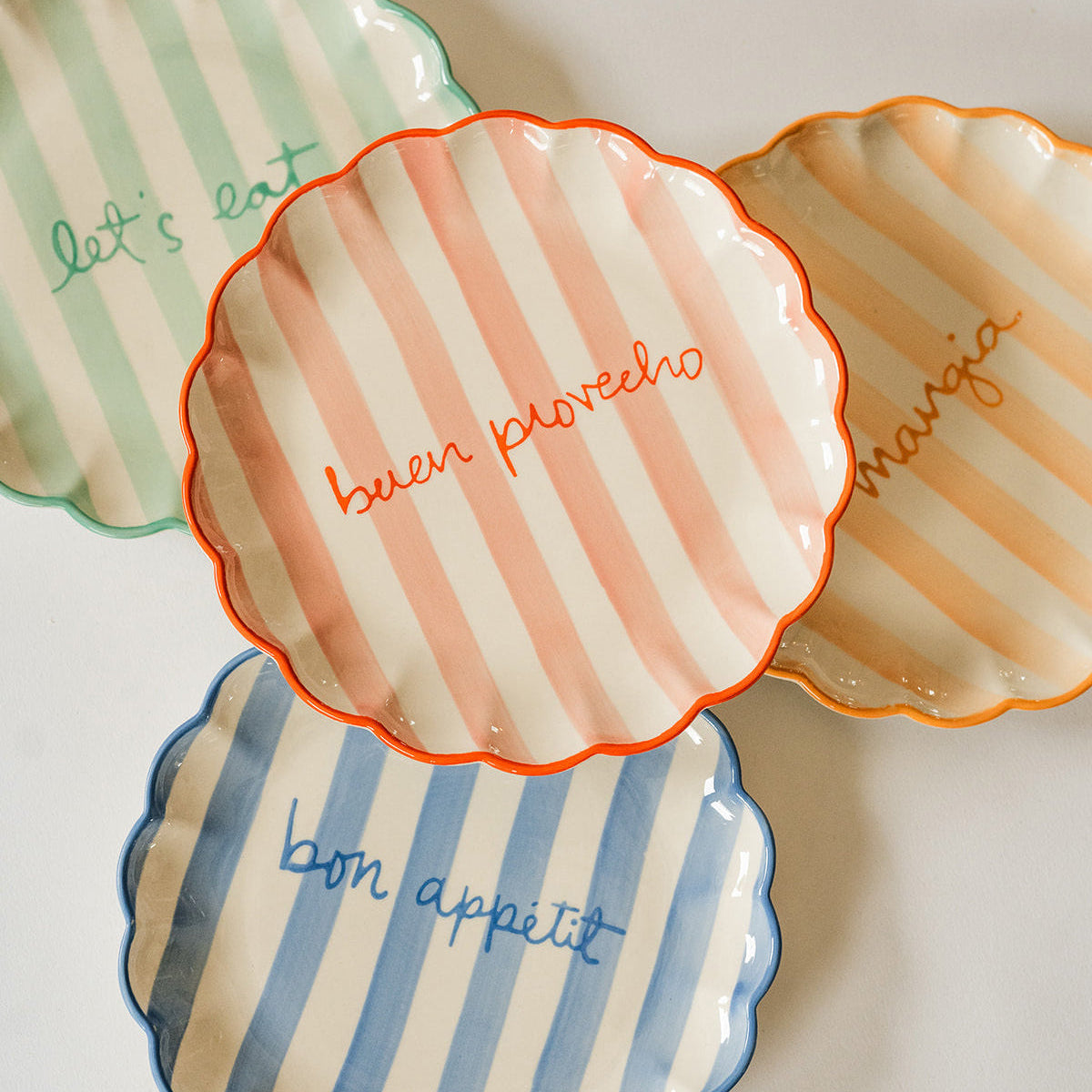 Kinsey Scallop Dessert Plate - Set of 4