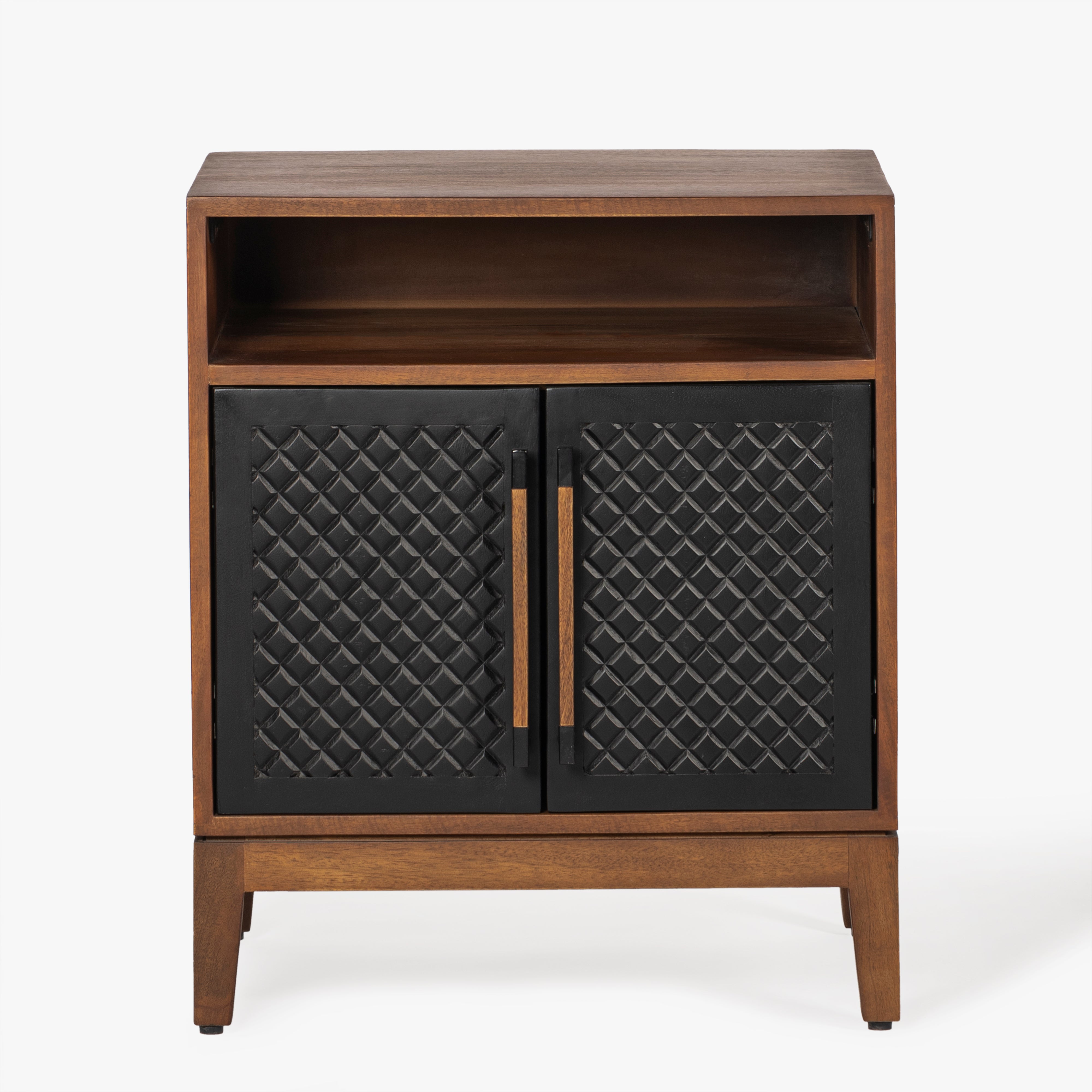 Naya Nightstand