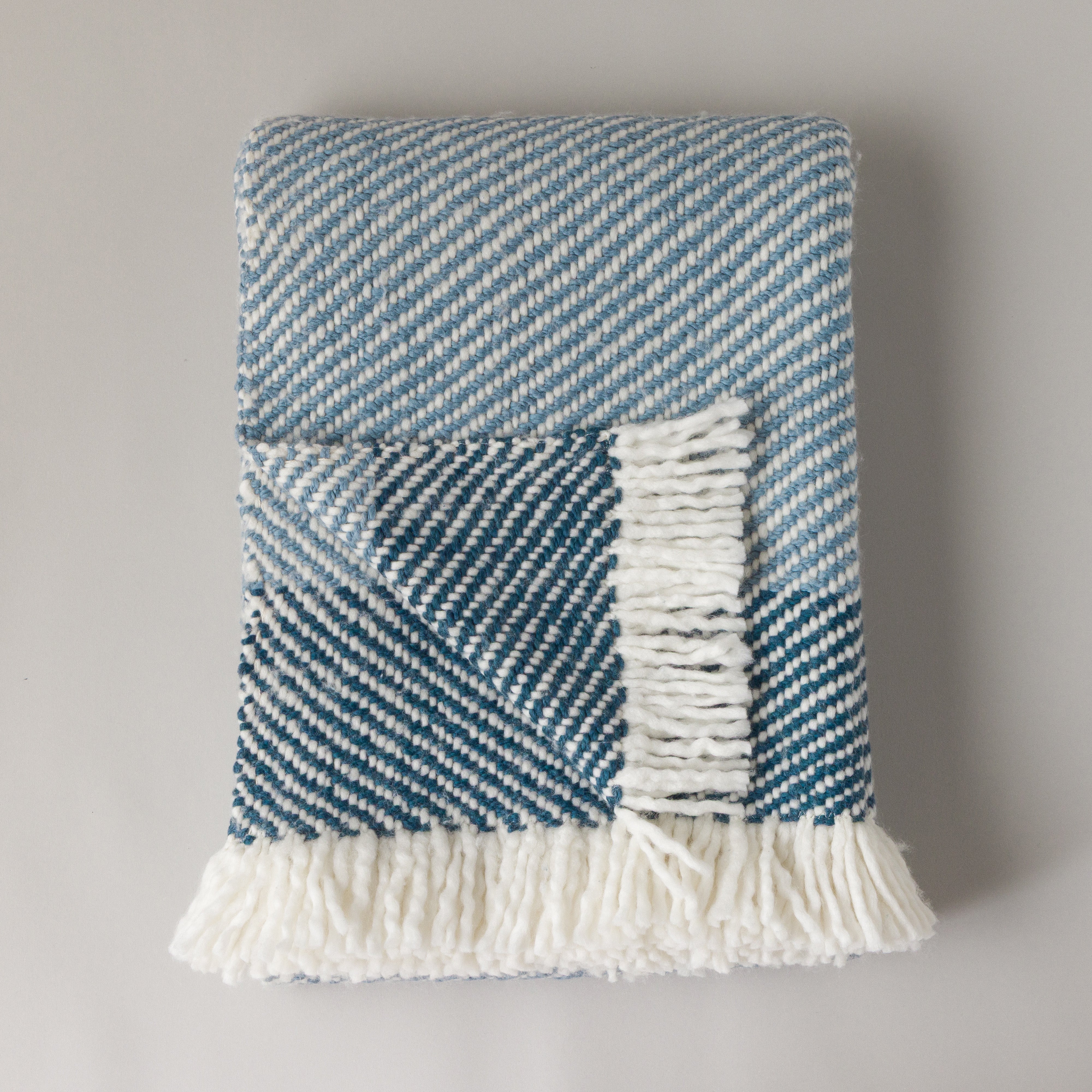Chunky Twill Throw