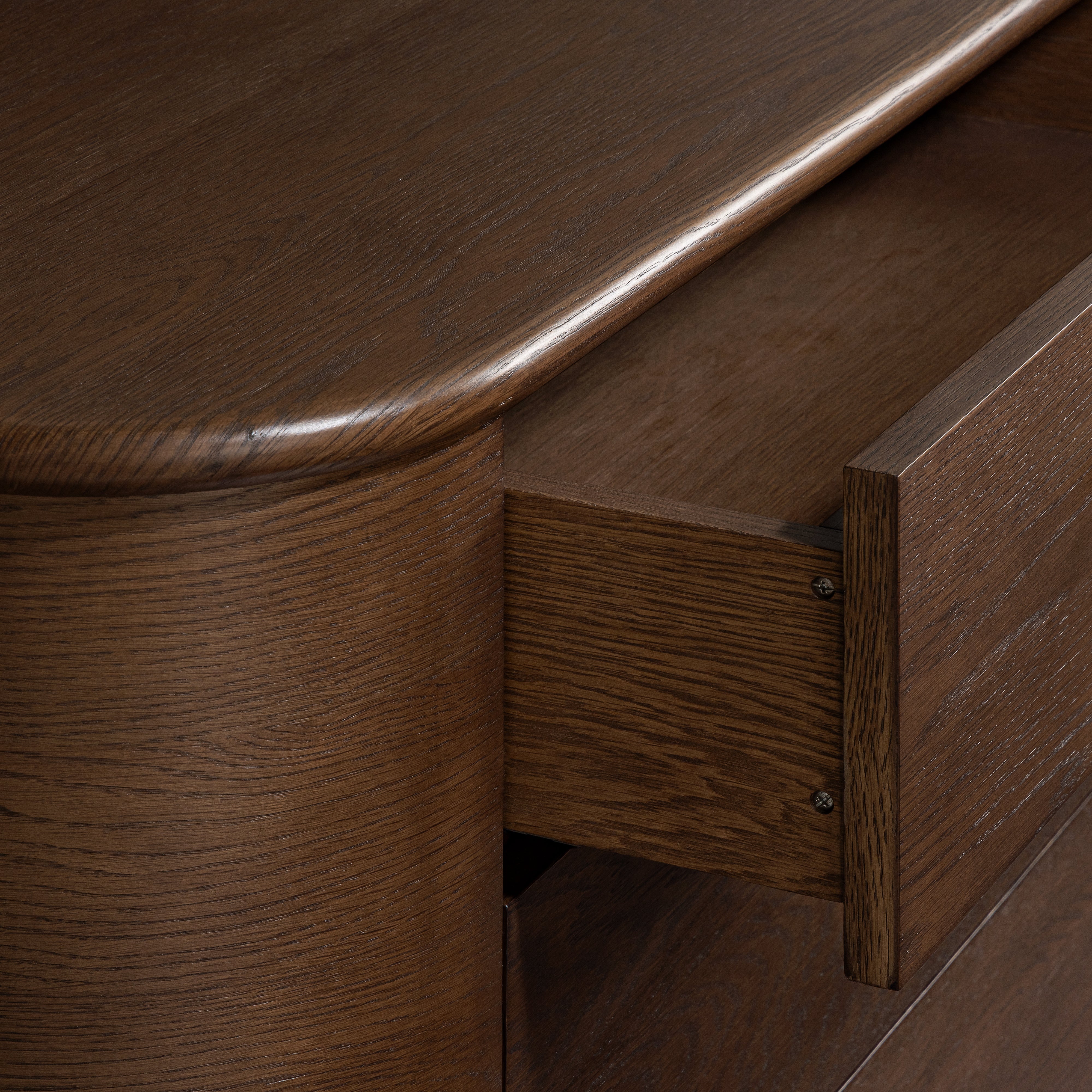 Jonathan 6-drawer Oak Dresser