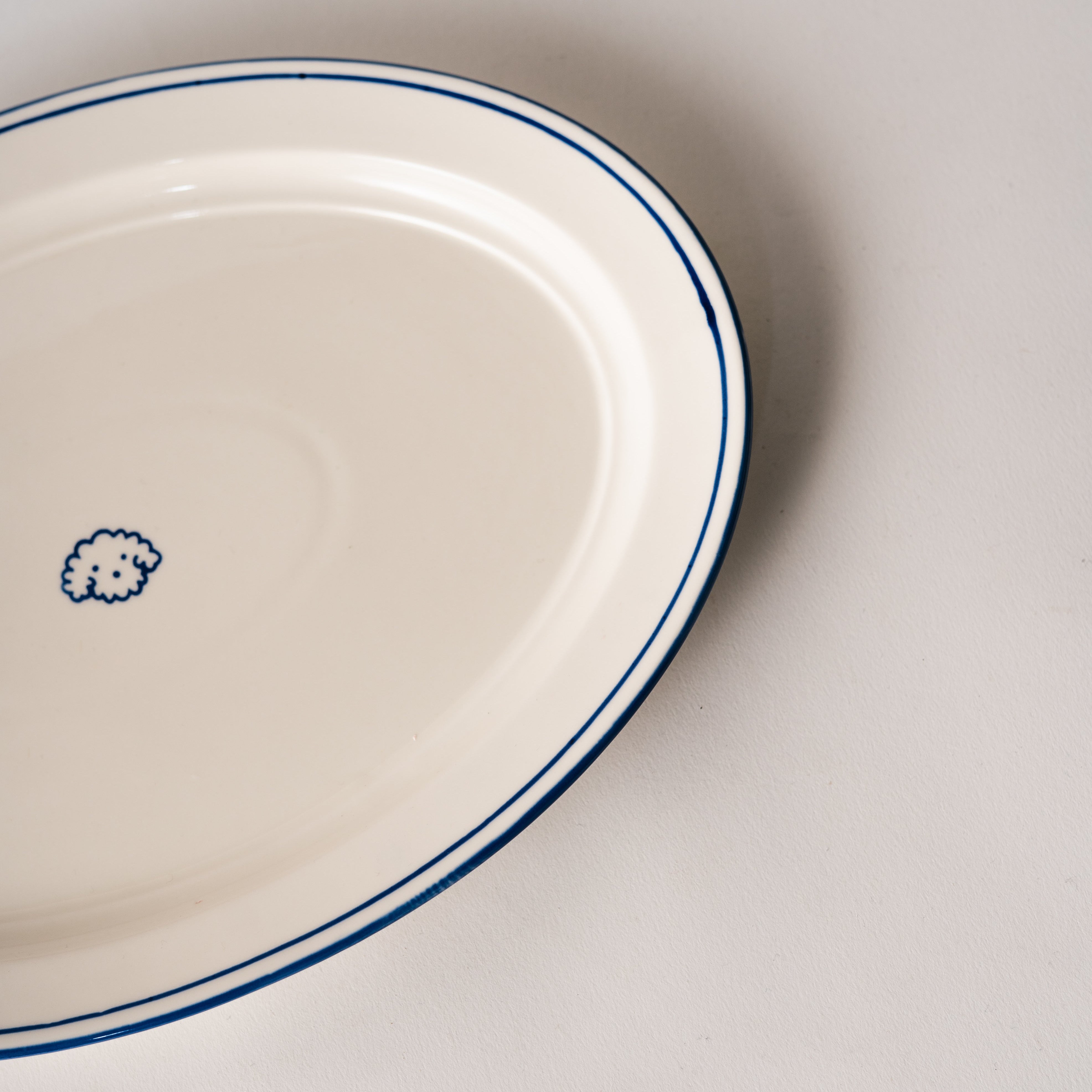 Melrose Icon Serving Platter - Fluffy Dog