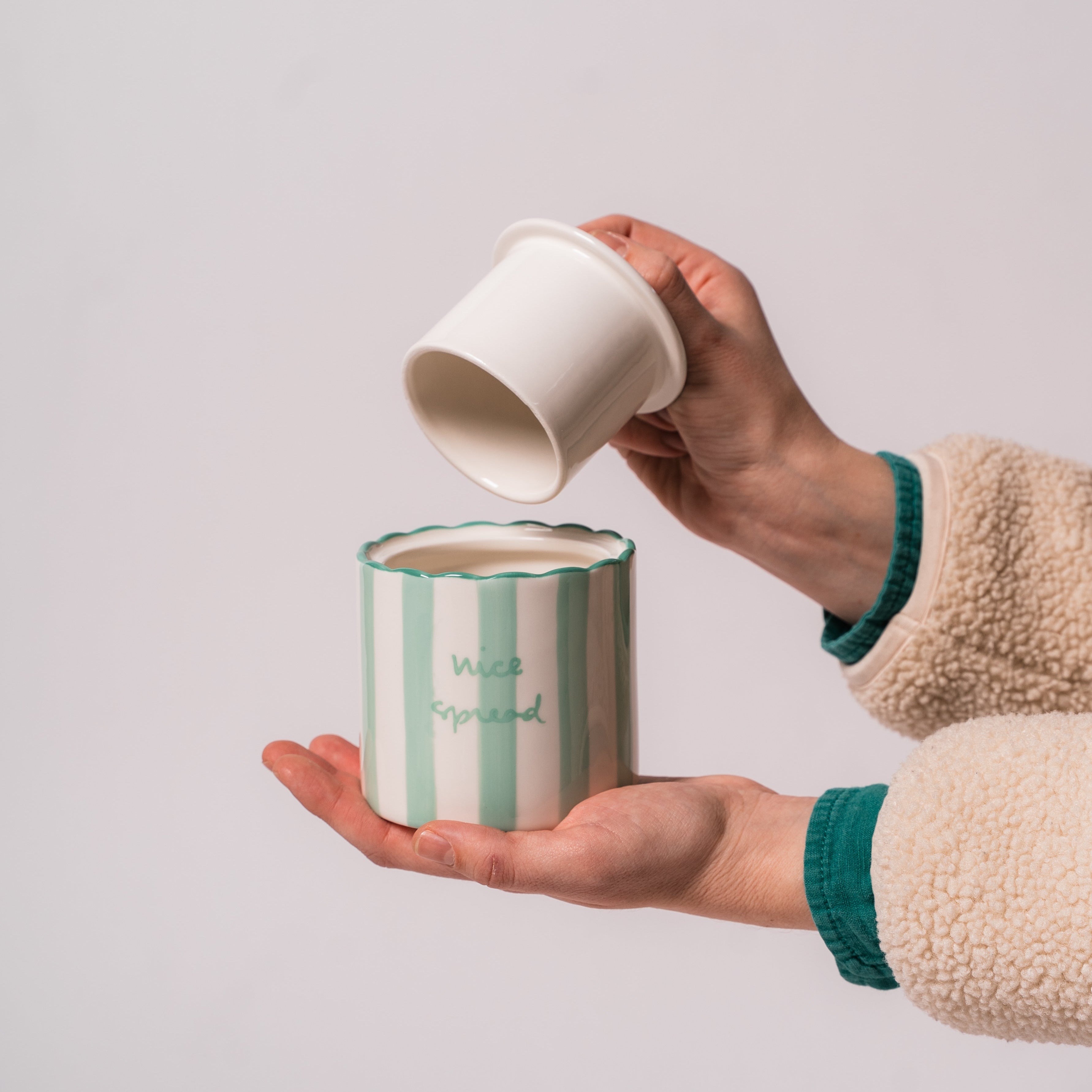 Kinsey Scallop Butter Keeper