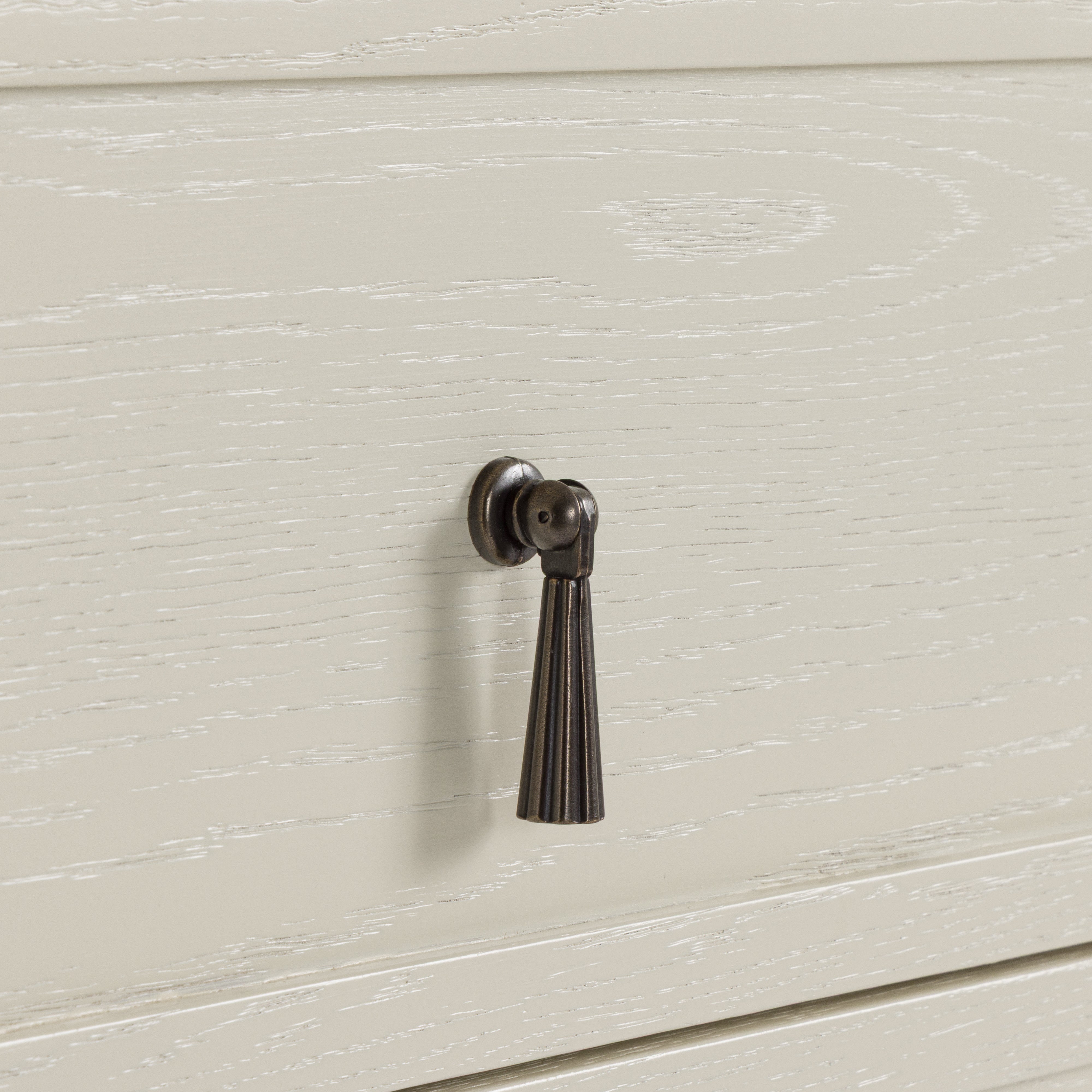 Onda 6-Drawer Oak Dresser