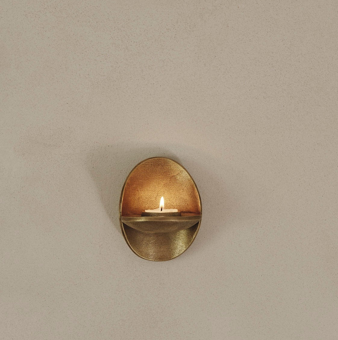 Agapé Wall Tealight Holder