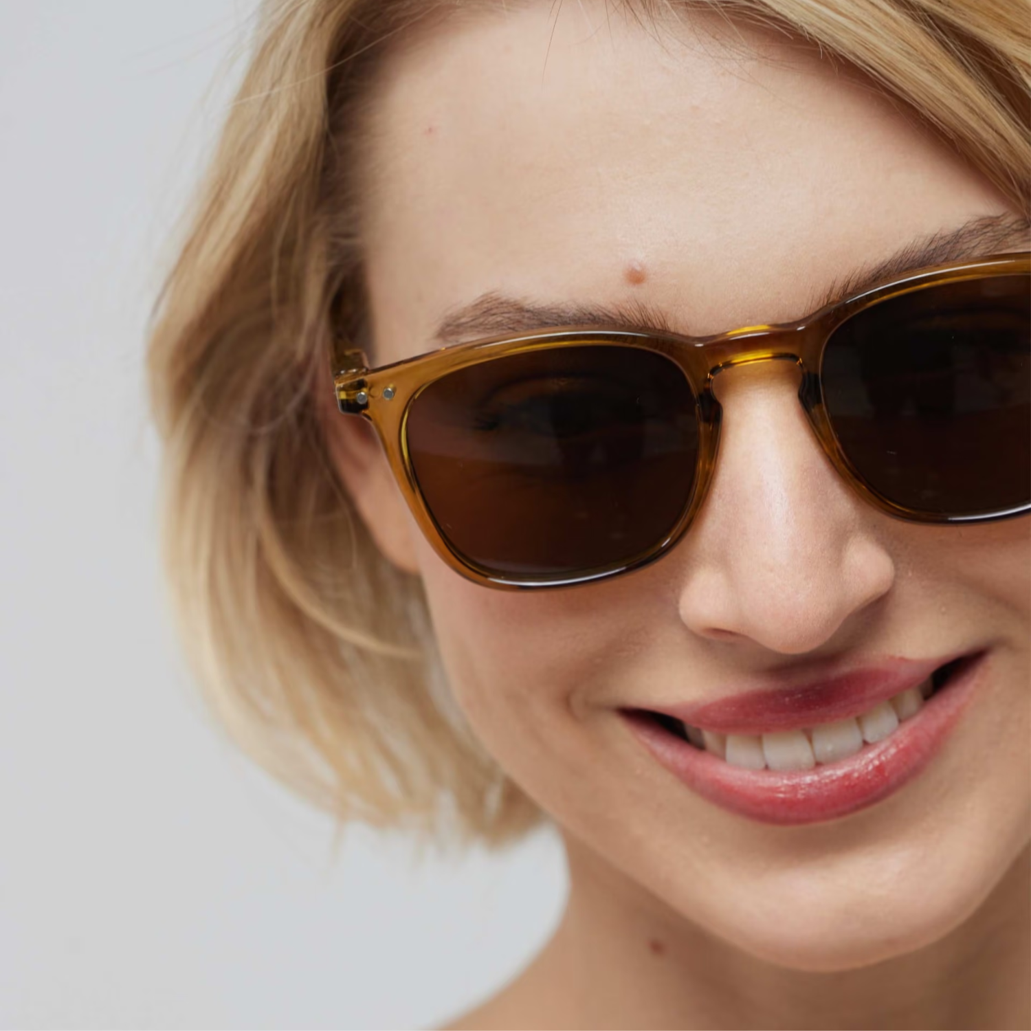Sun #E Golden Green Sun Glasses