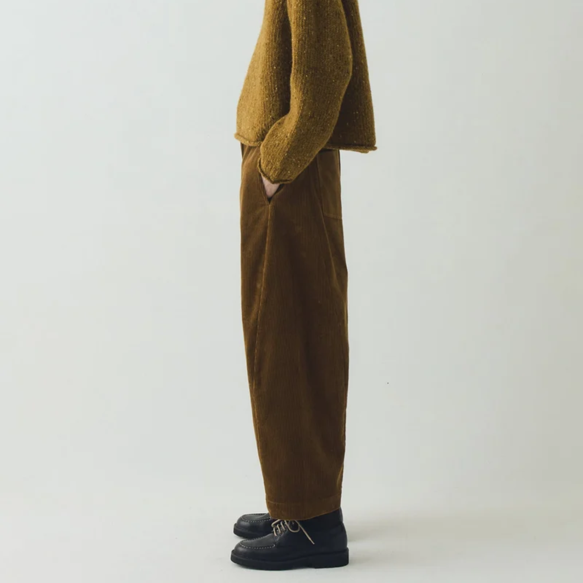 Women's Twisted Seam Cord Trousers