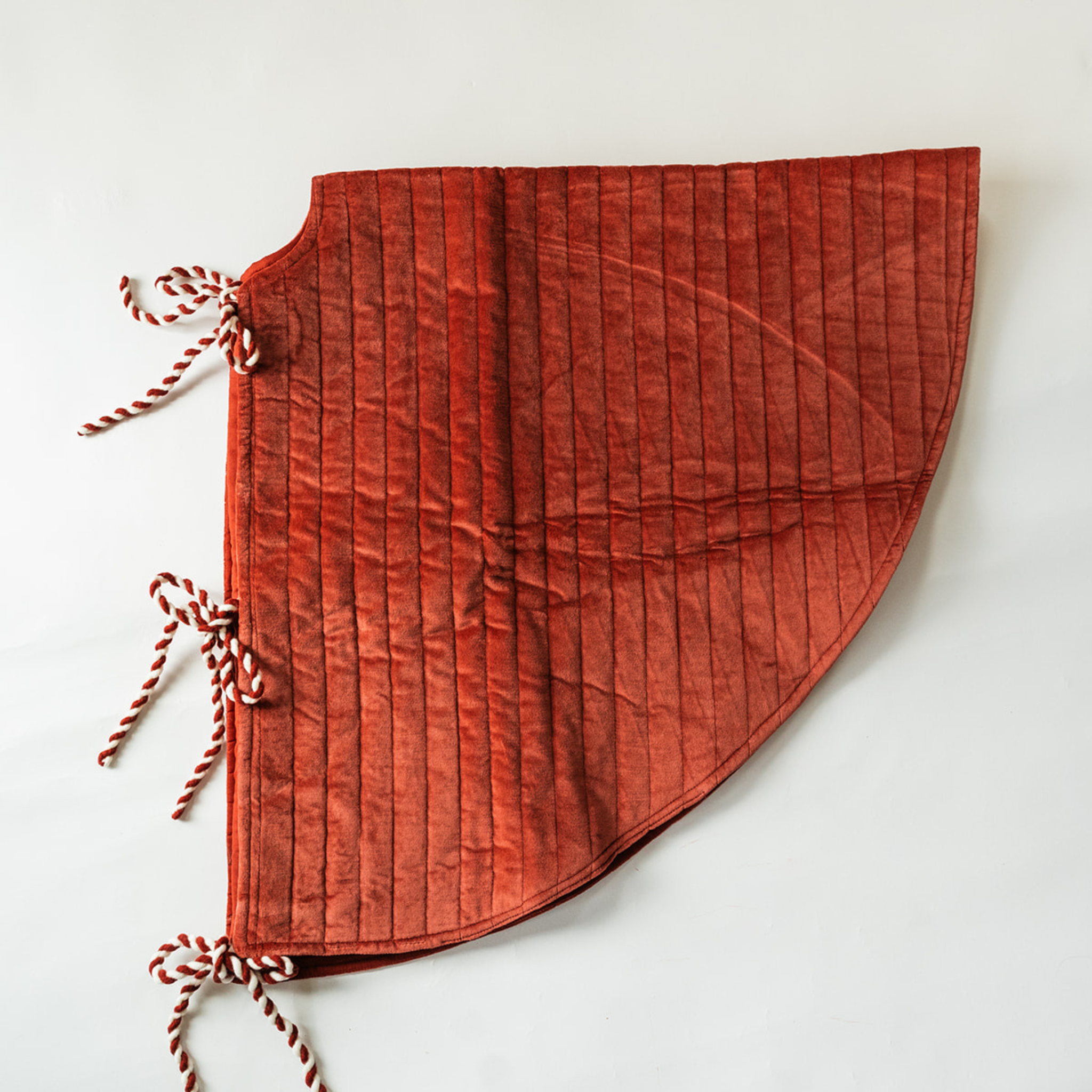 Vivian Tree Skirt