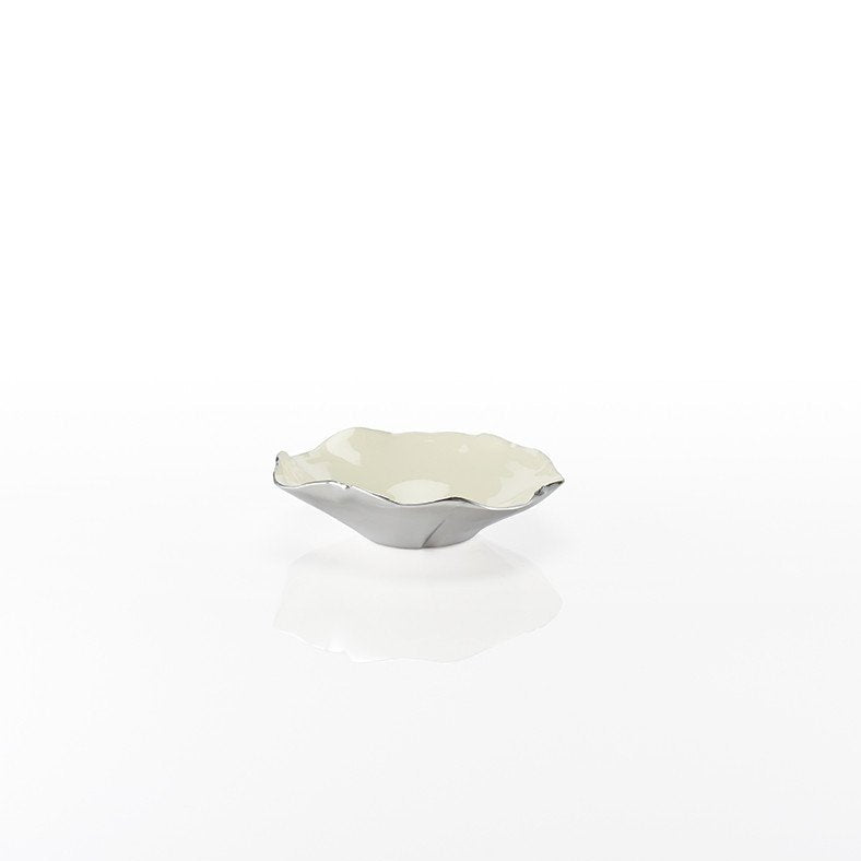 Ruffled Bowl Oyster