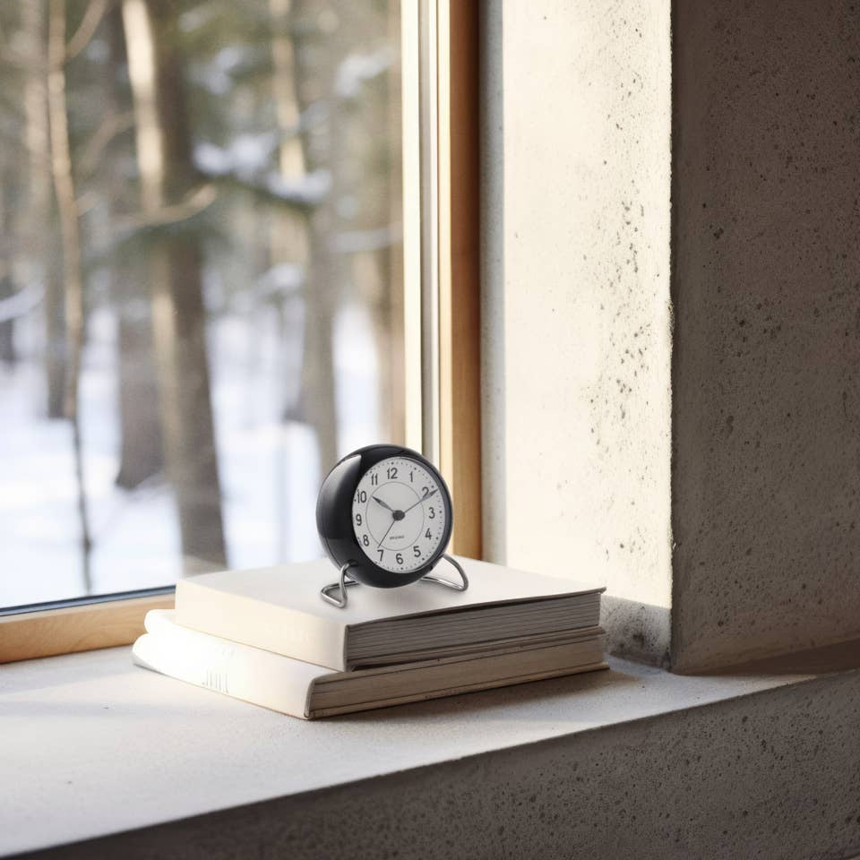 Arne Jacobsen - Station Alarm Clock