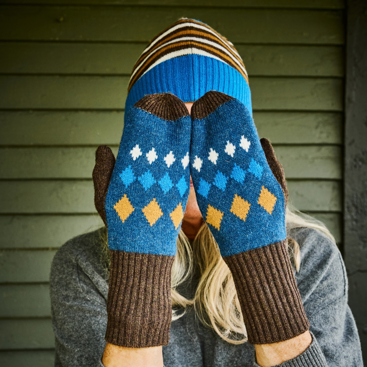 Diamond Fairisle Mitten