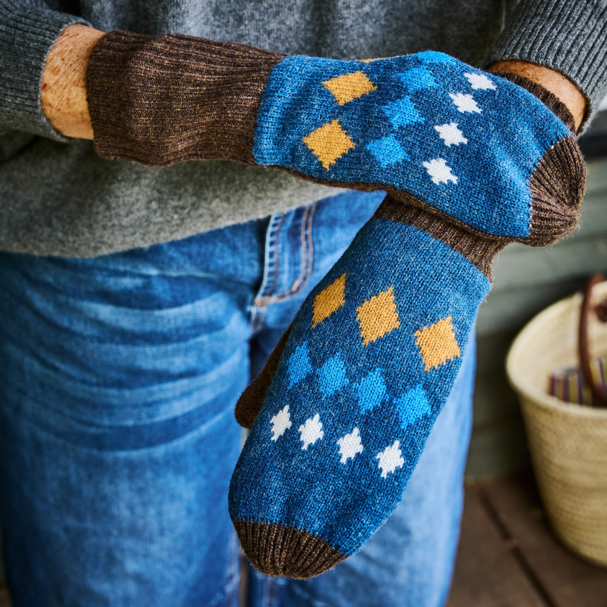 Diamond Fairisle Mitten
