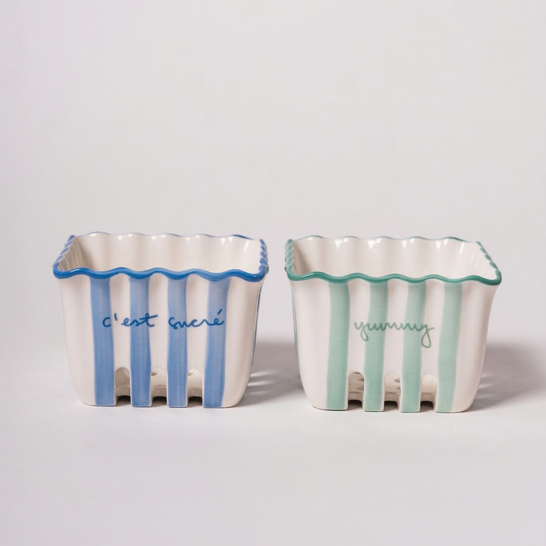 Kinsey Scallop Mini Berry Basket - INDIVIDUAL