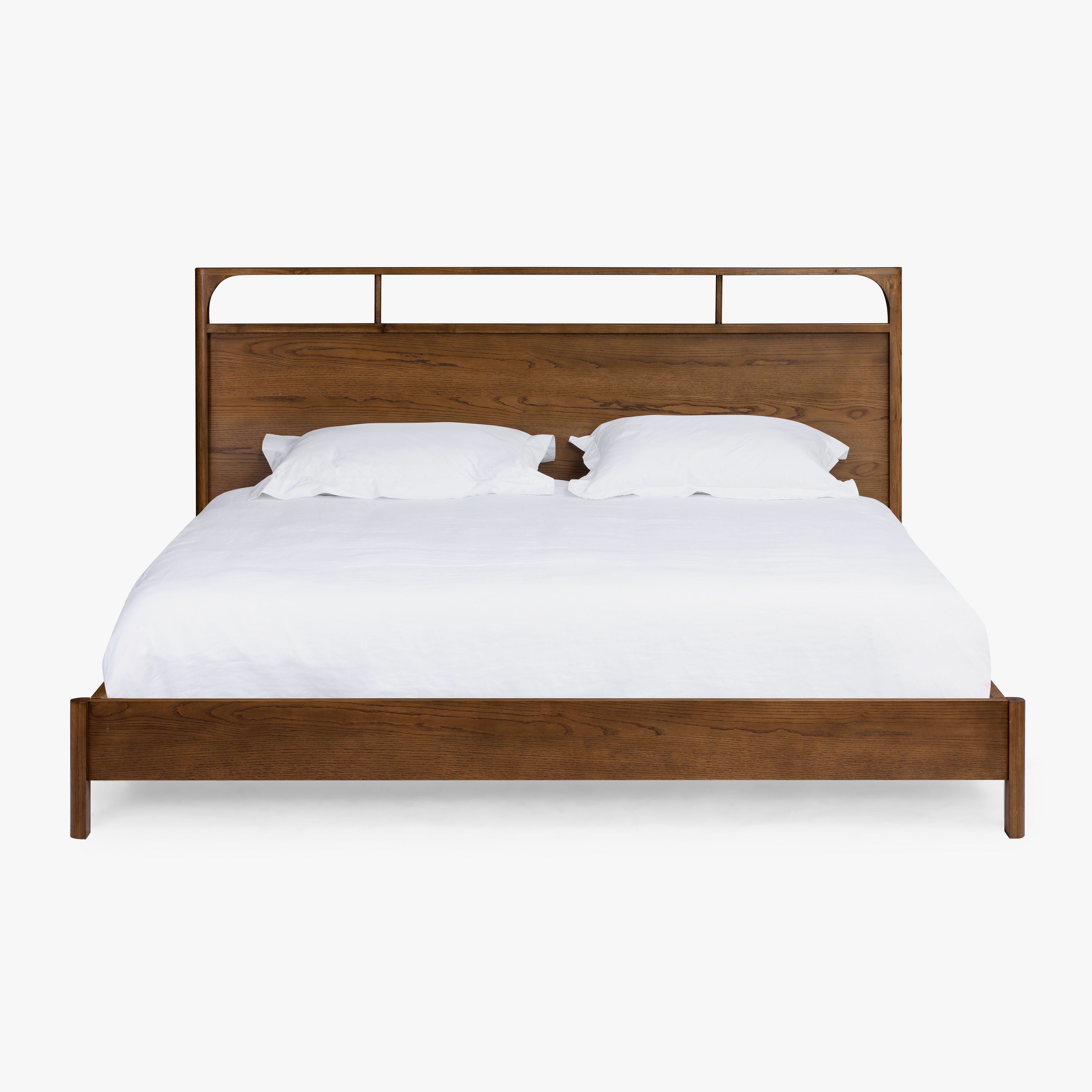 Cali Oak Bed