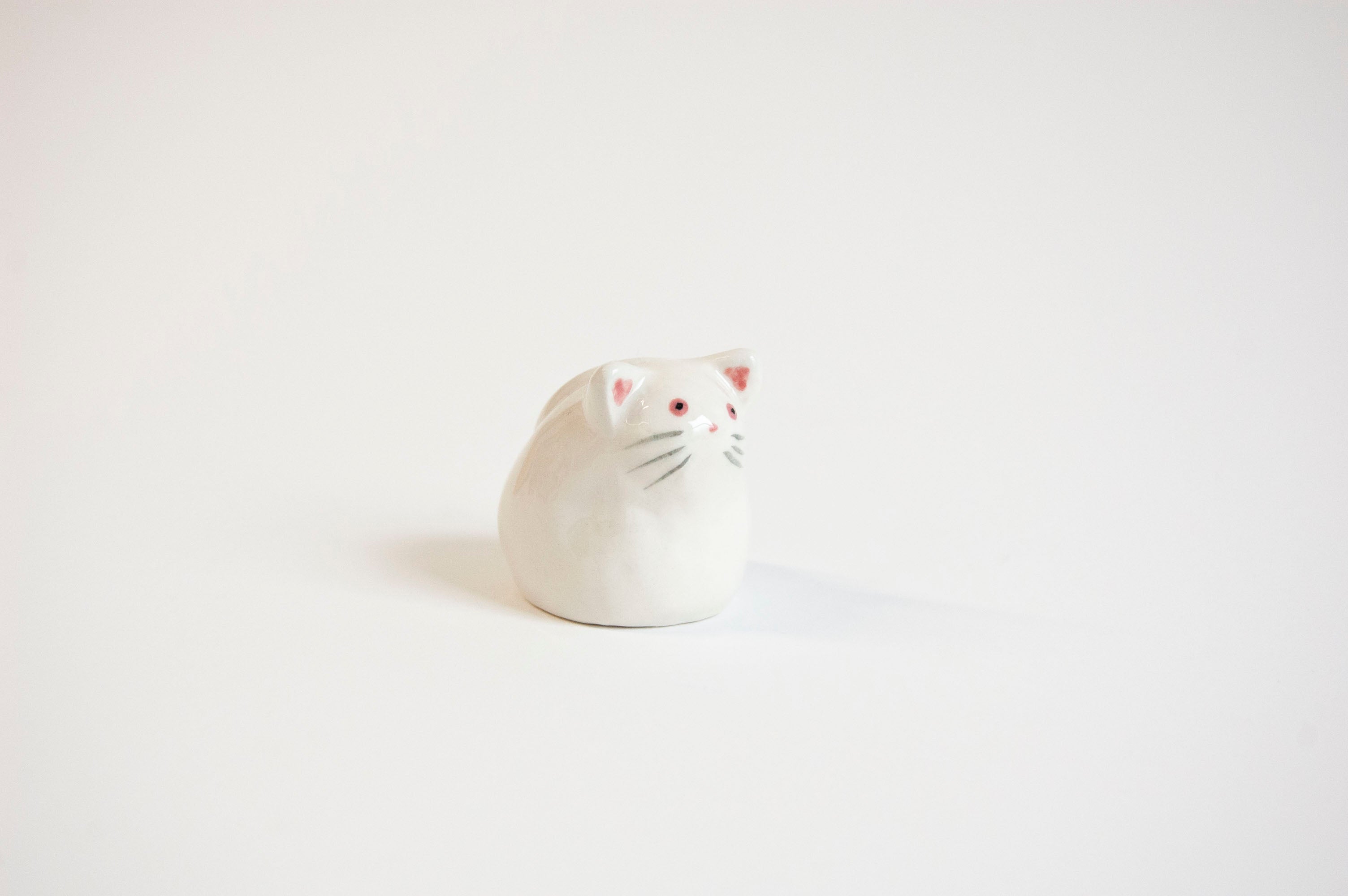 Jane Cat Figurine