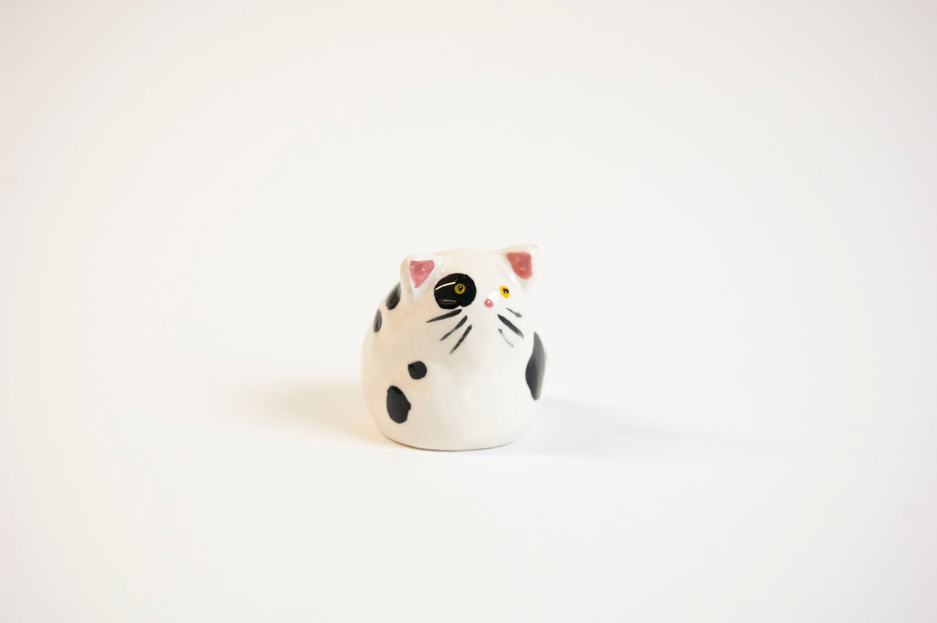 Jane Cat Figurine