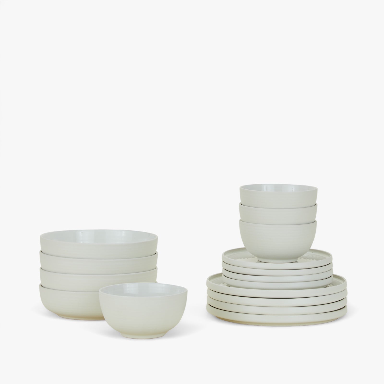 ESSENTIAL DINNERWARE - 16 PC SET, BONE