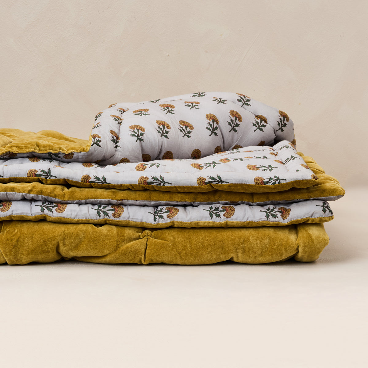 Garden Room Velvet Quilt