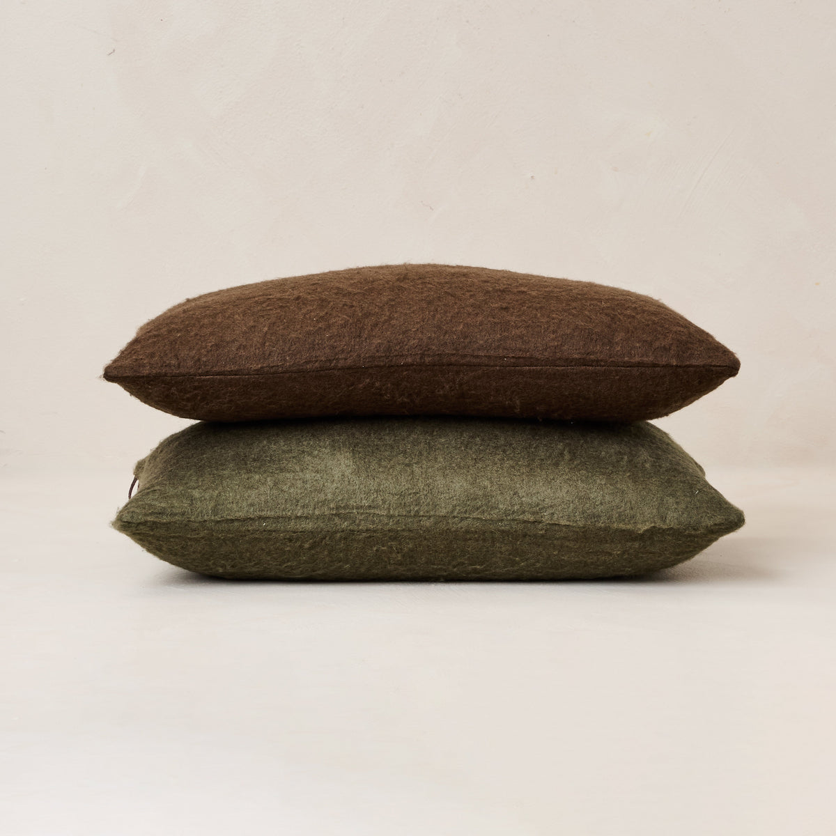 Amberlane Sherpa Lumbar Pillow