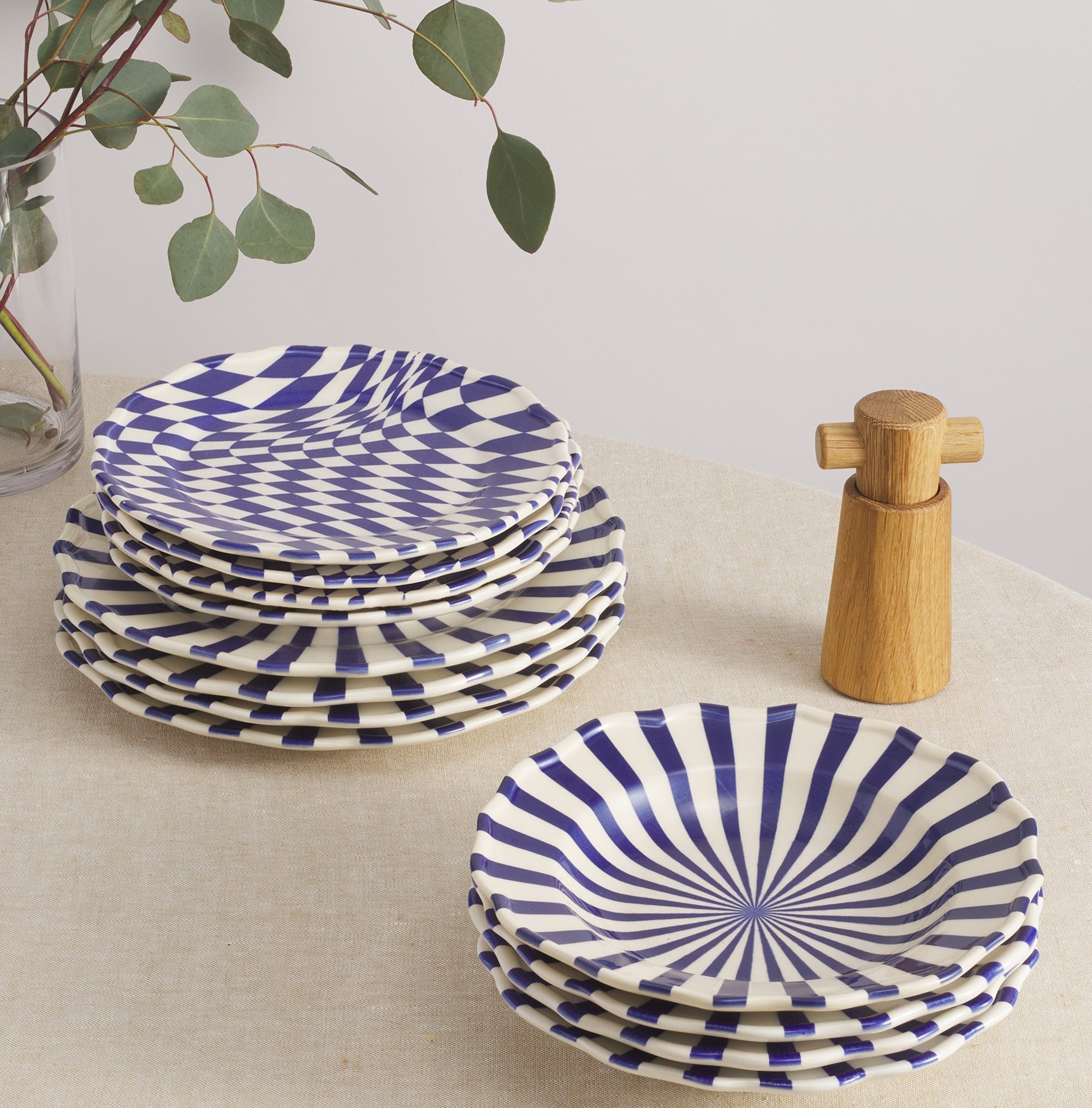 Mafalda 12 Piece Dinnerware Set with Pasta Bowl - Special Edition