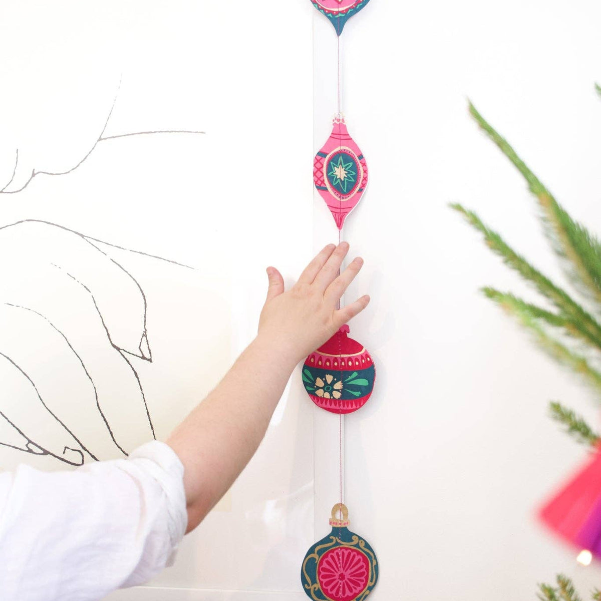 Baubles Vertical Wall Hanging