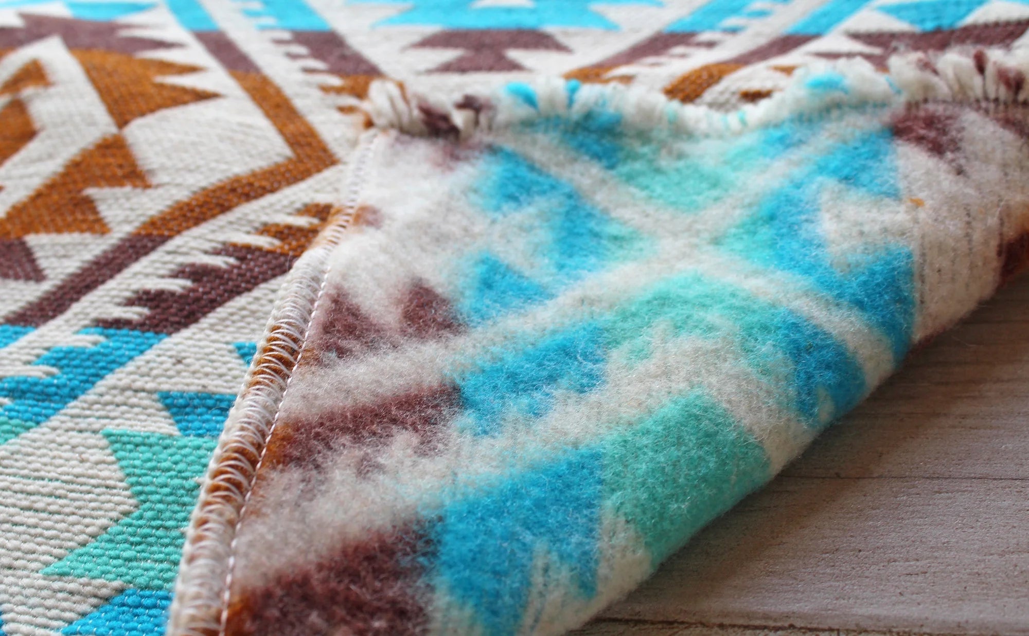 Cotacachi Blanket