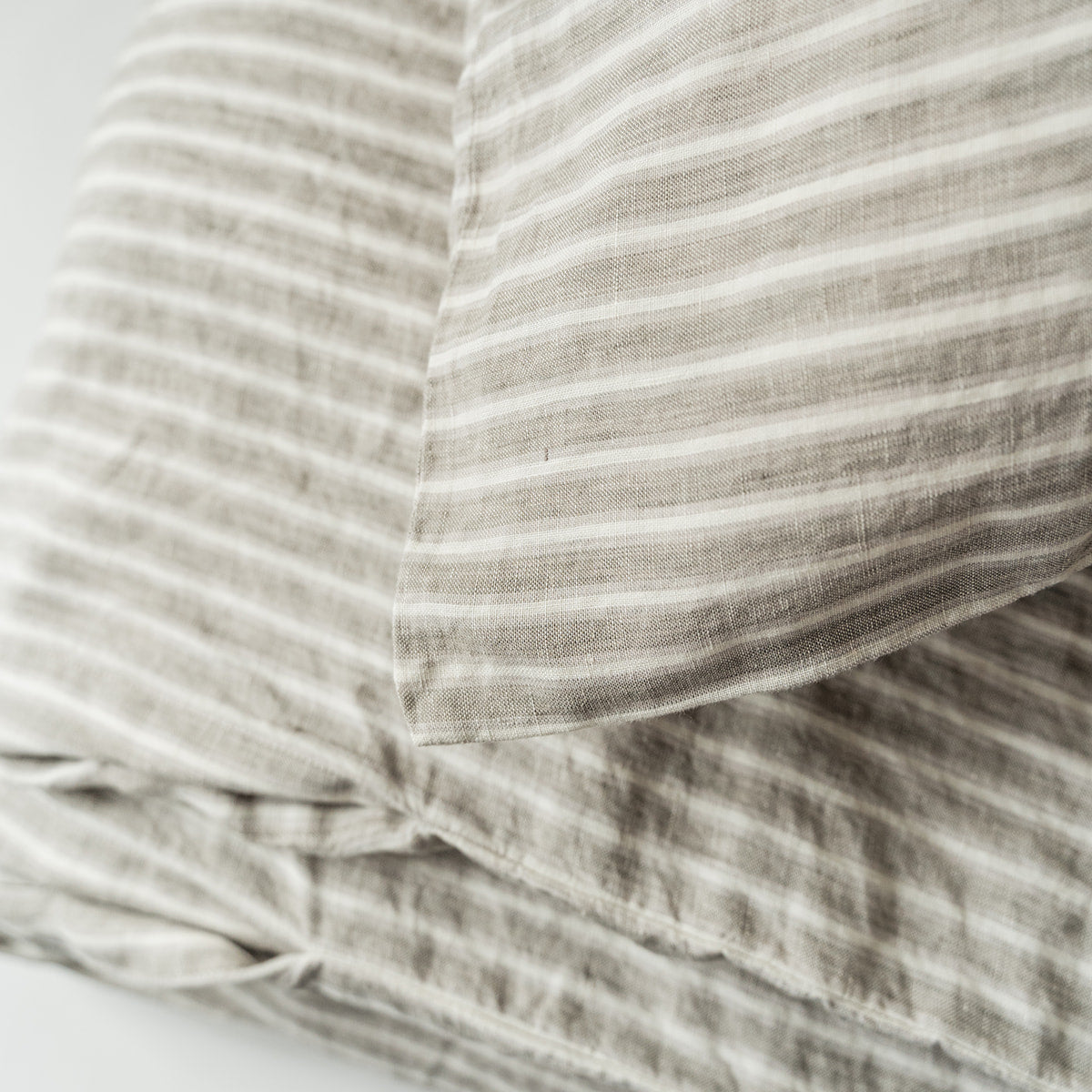 Sanee Linen Duvet Collection