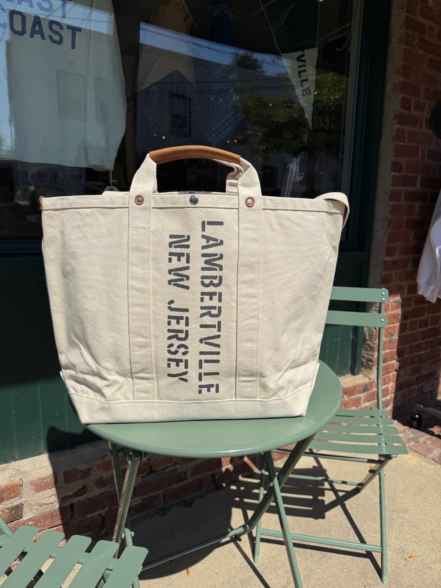 Lambertville Heritage Carryall