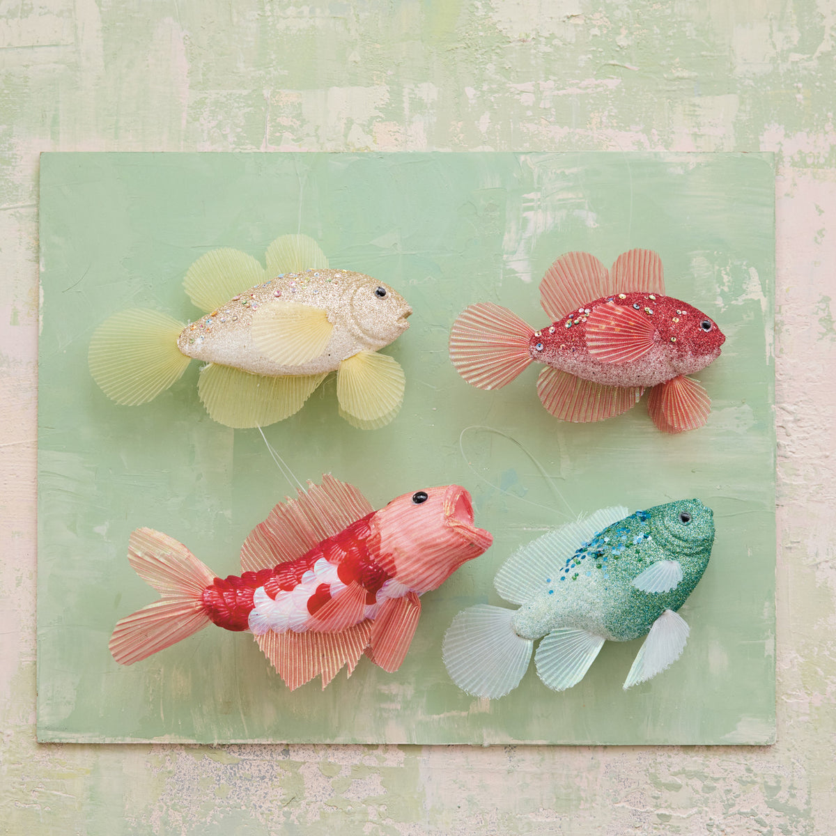 Fish ornament with glitter