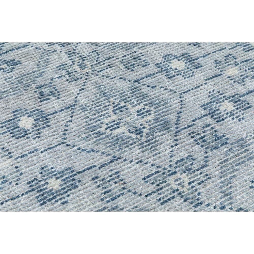Hand Knotted Finial Rug