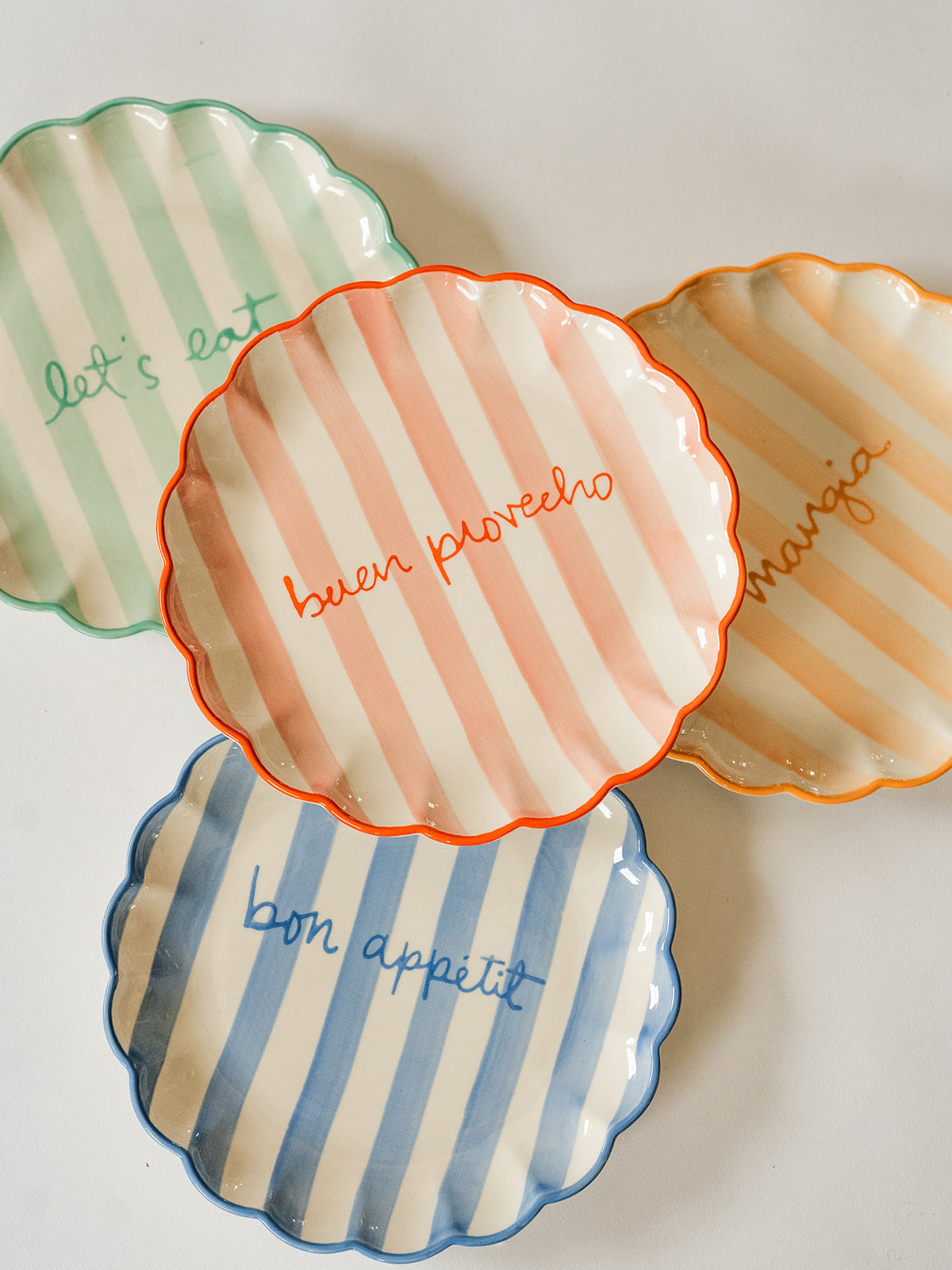 Enjoy Dessert Plates S/4