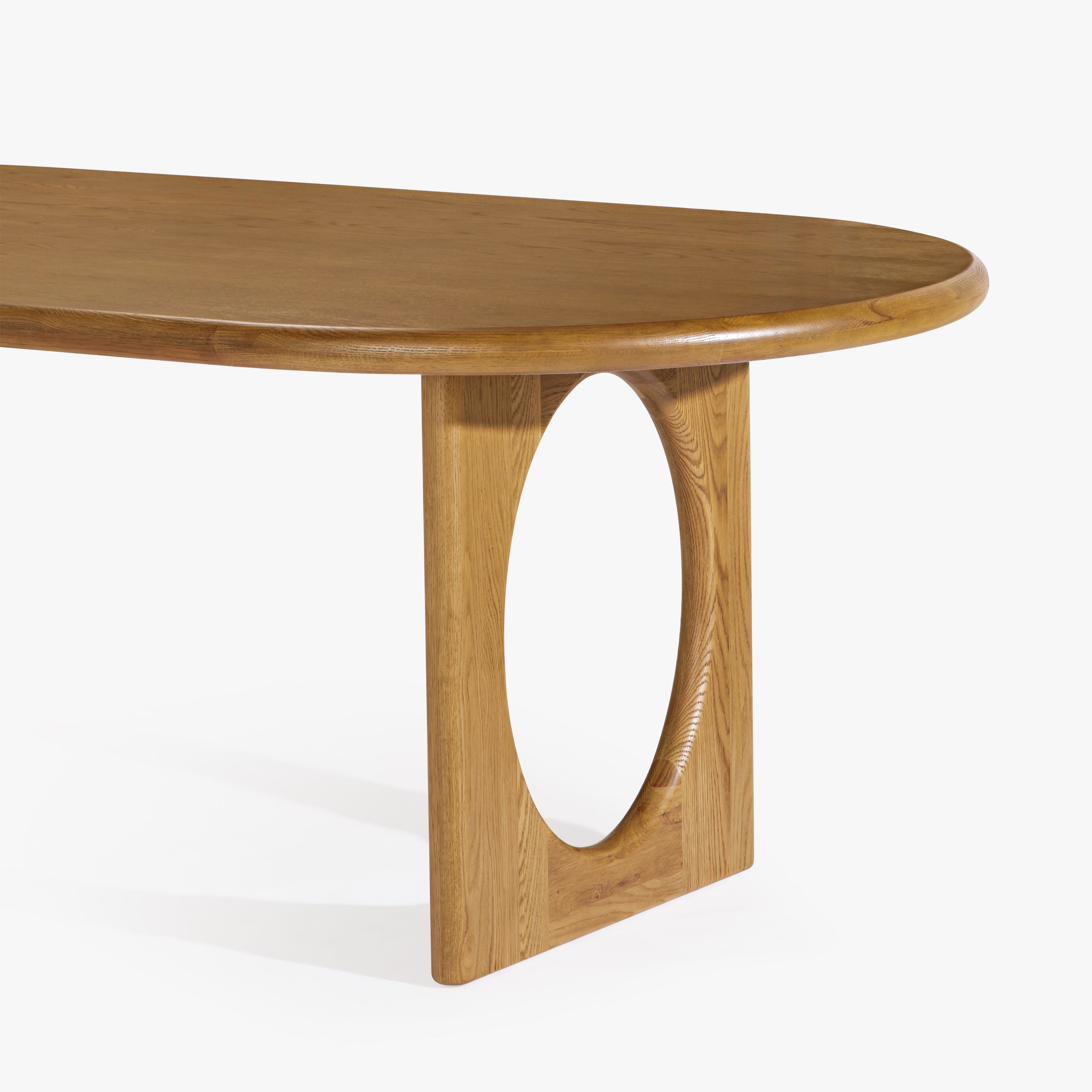 Eva Oak Dining Table