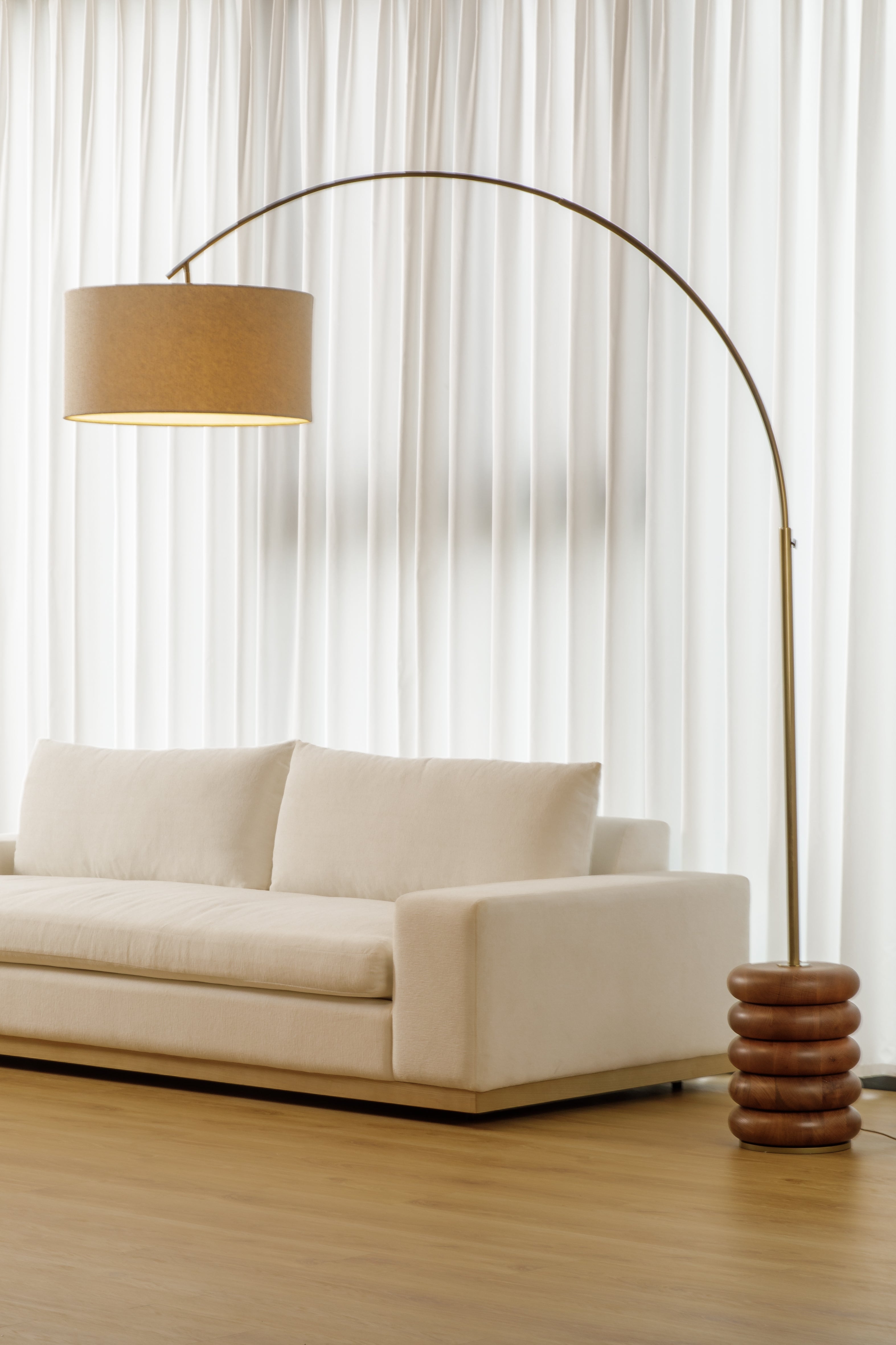 Sandia Arc Floor Lamp