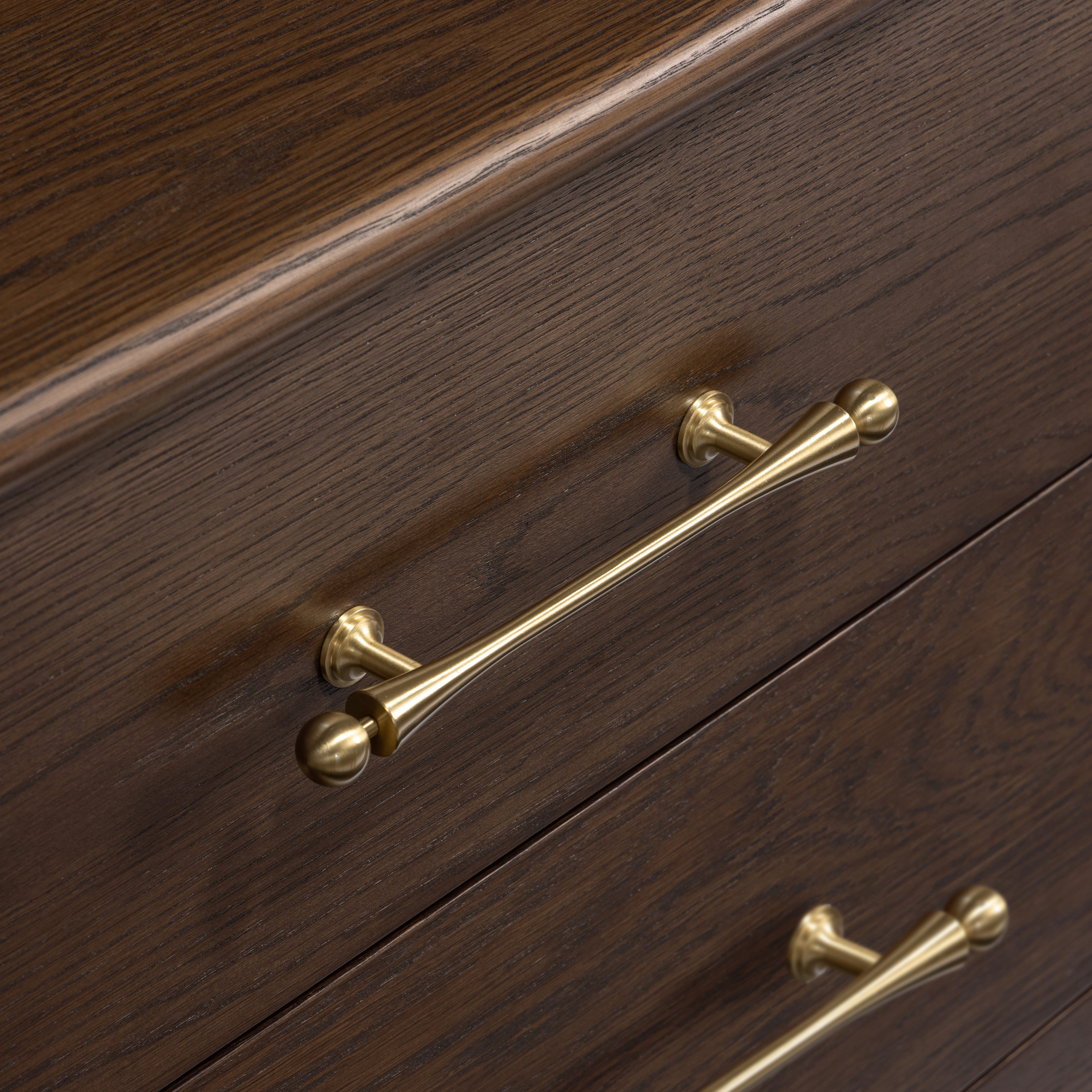 Jonathan 6-drawer Oak Dresser