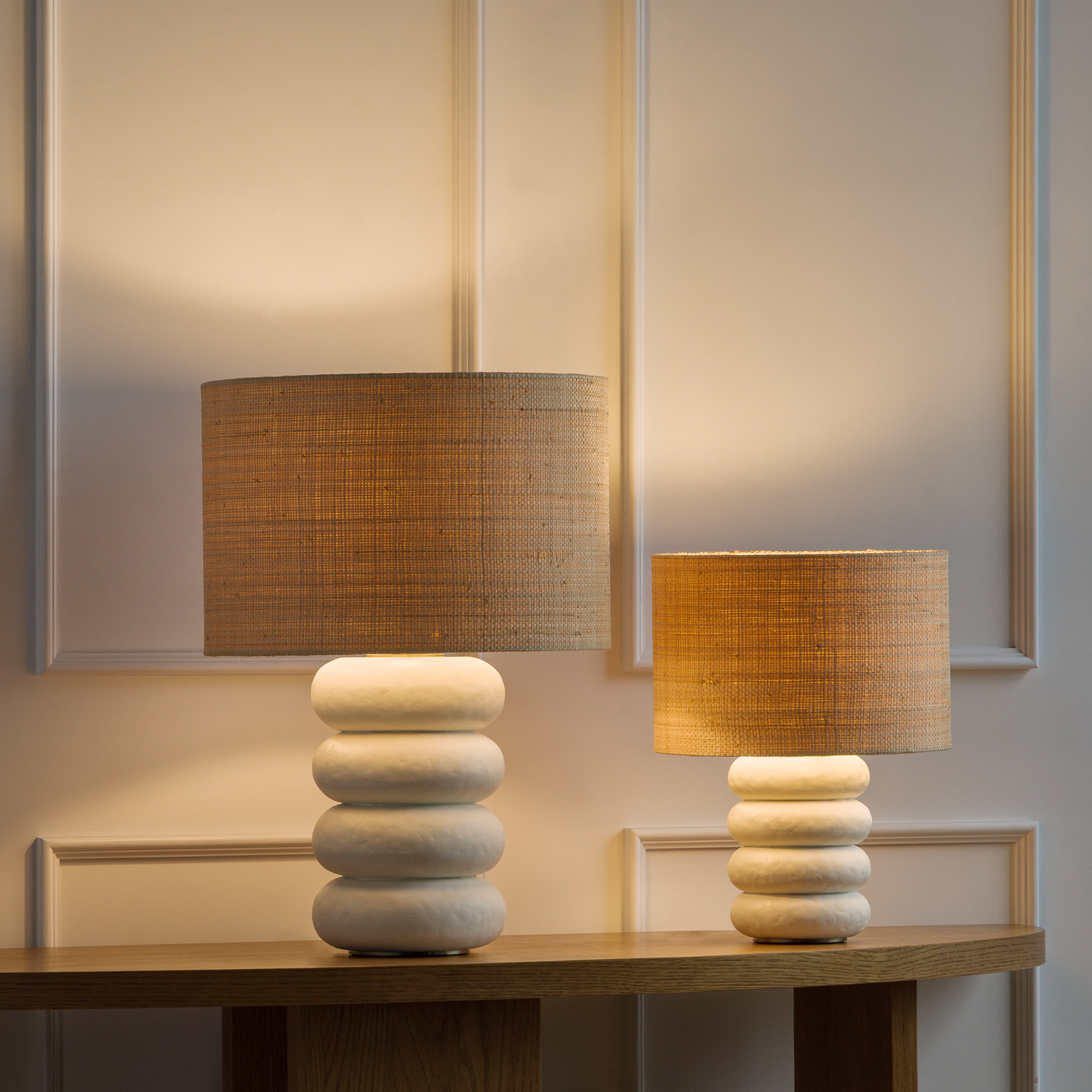 Sandia Plaster Table Lamp