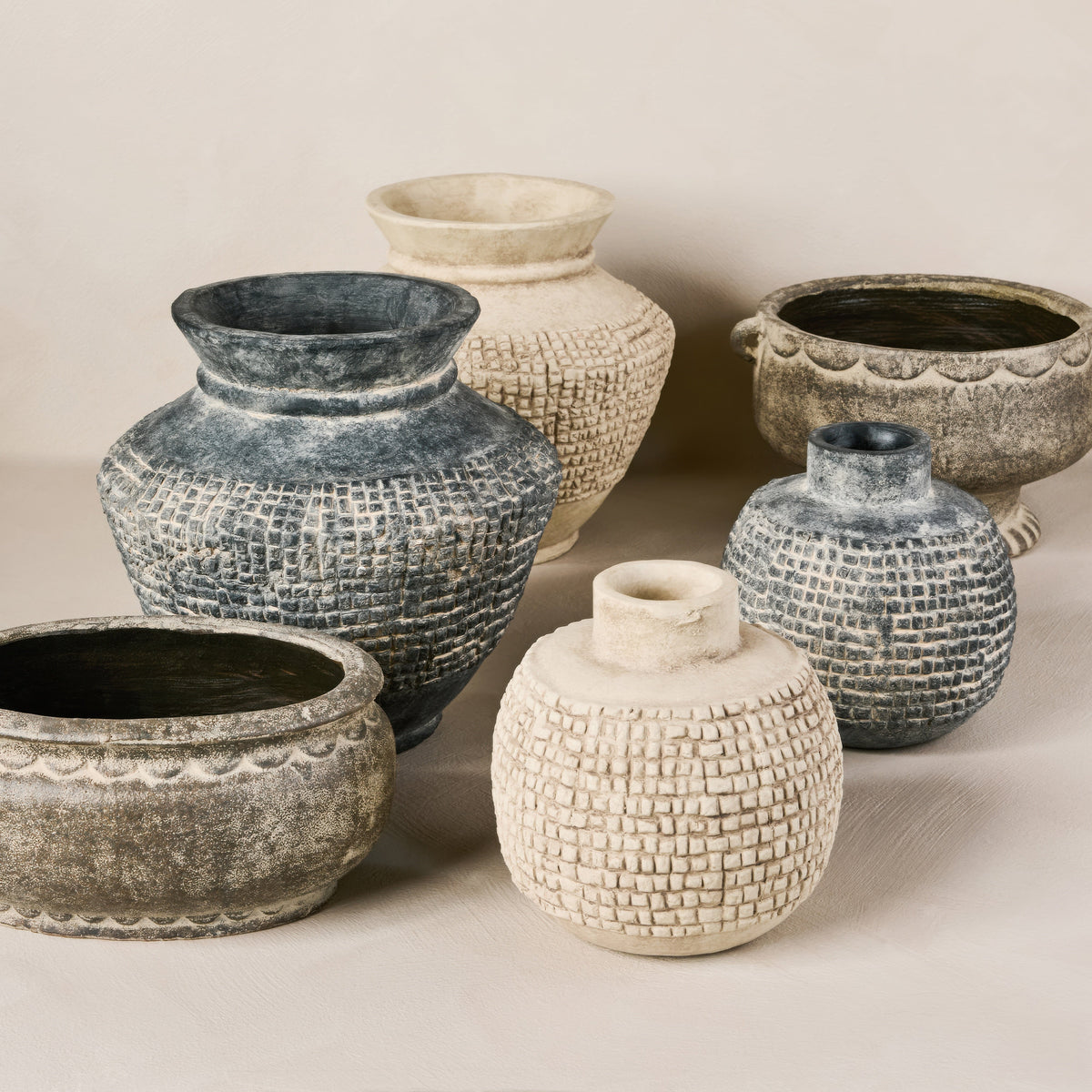 Mara Vase