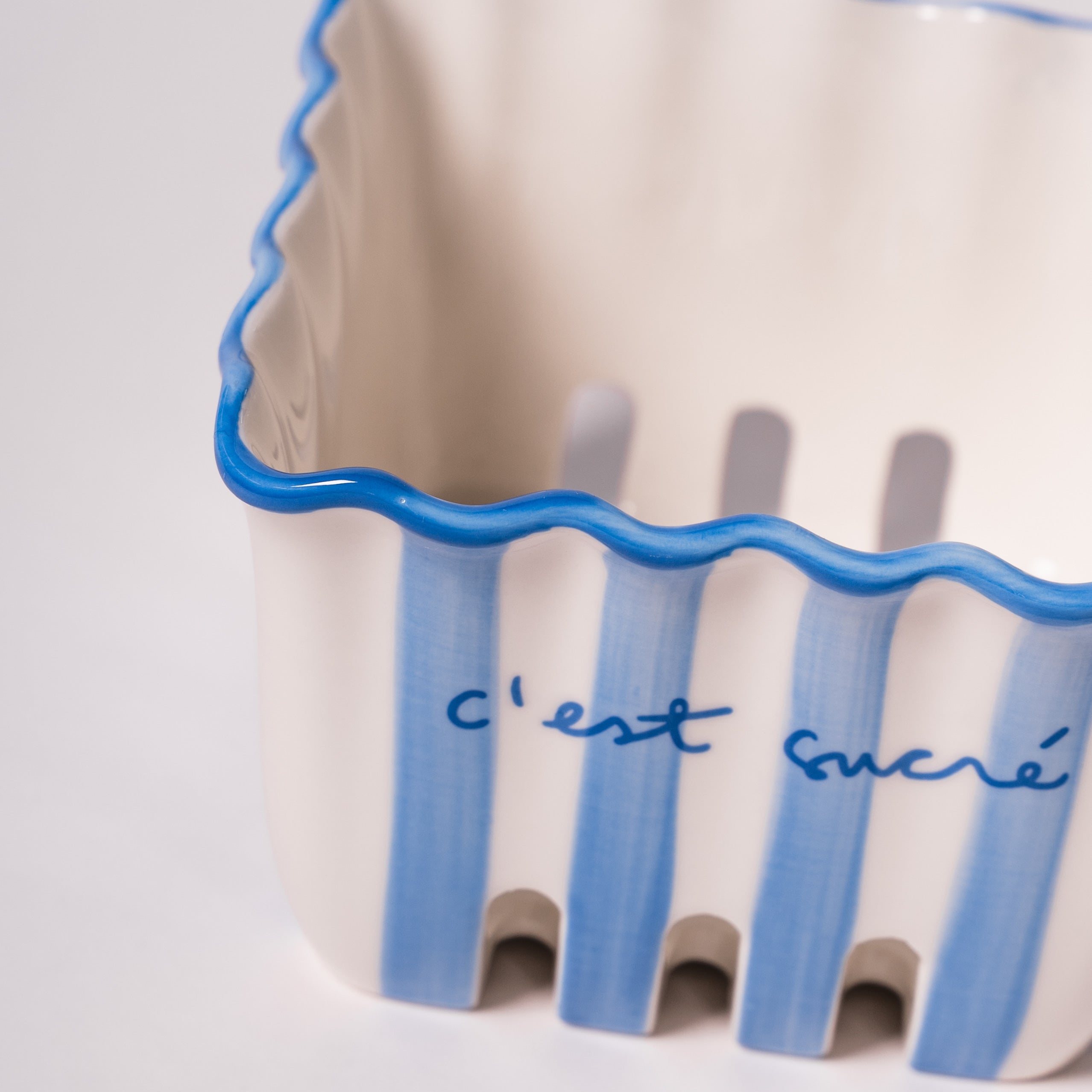 Kinsey Scallop Mini Berry Basket - INDIVIDUAL