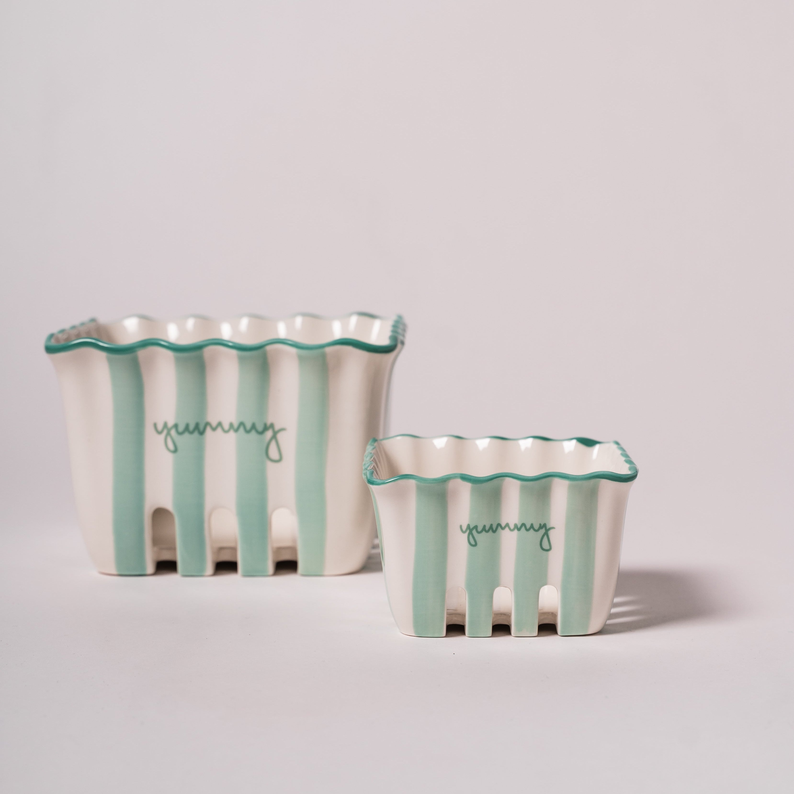 Kinsey Scallop Large Berry Basket - Set of 2