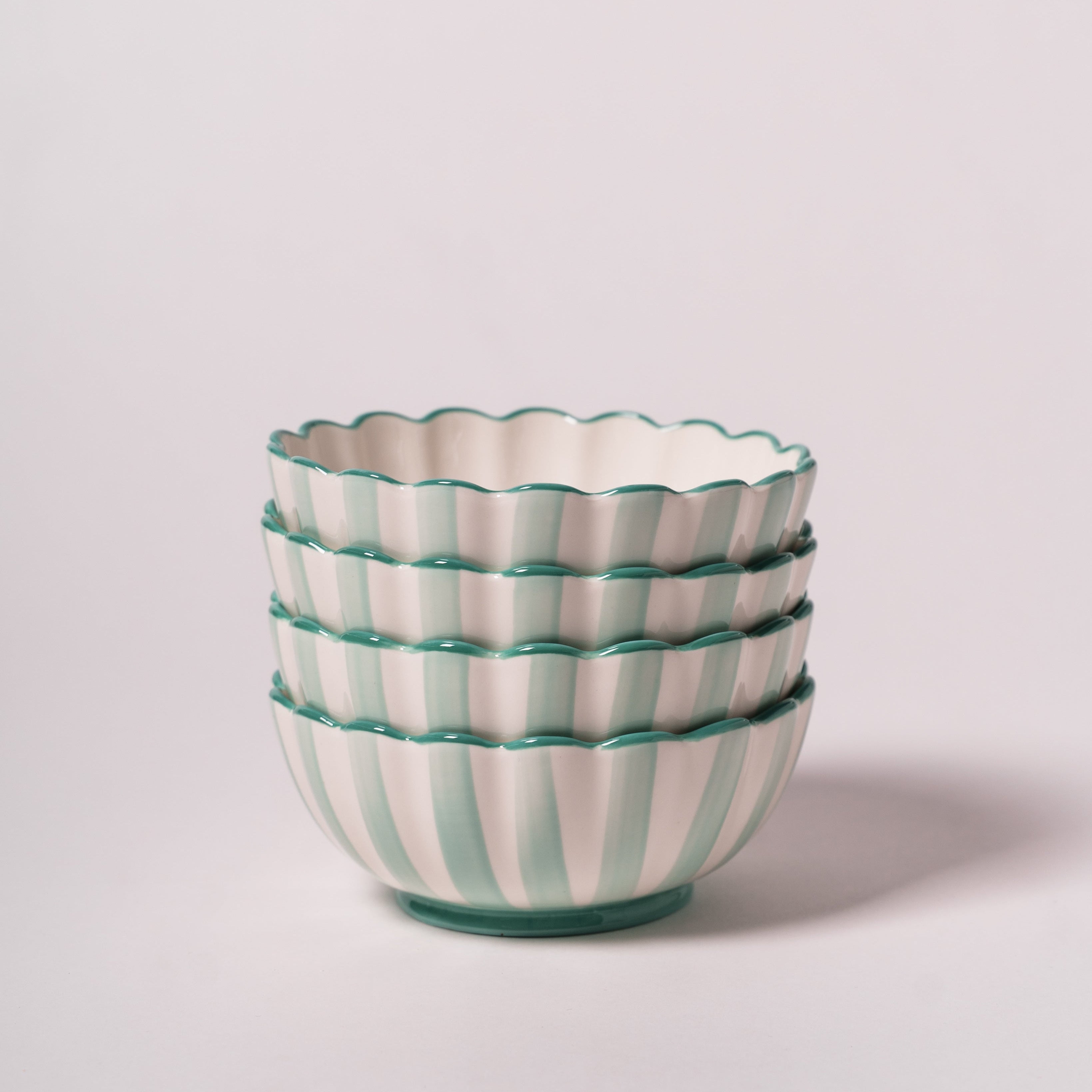 Kinsey Scallop Dessert Bowl - INDIVIDUAL