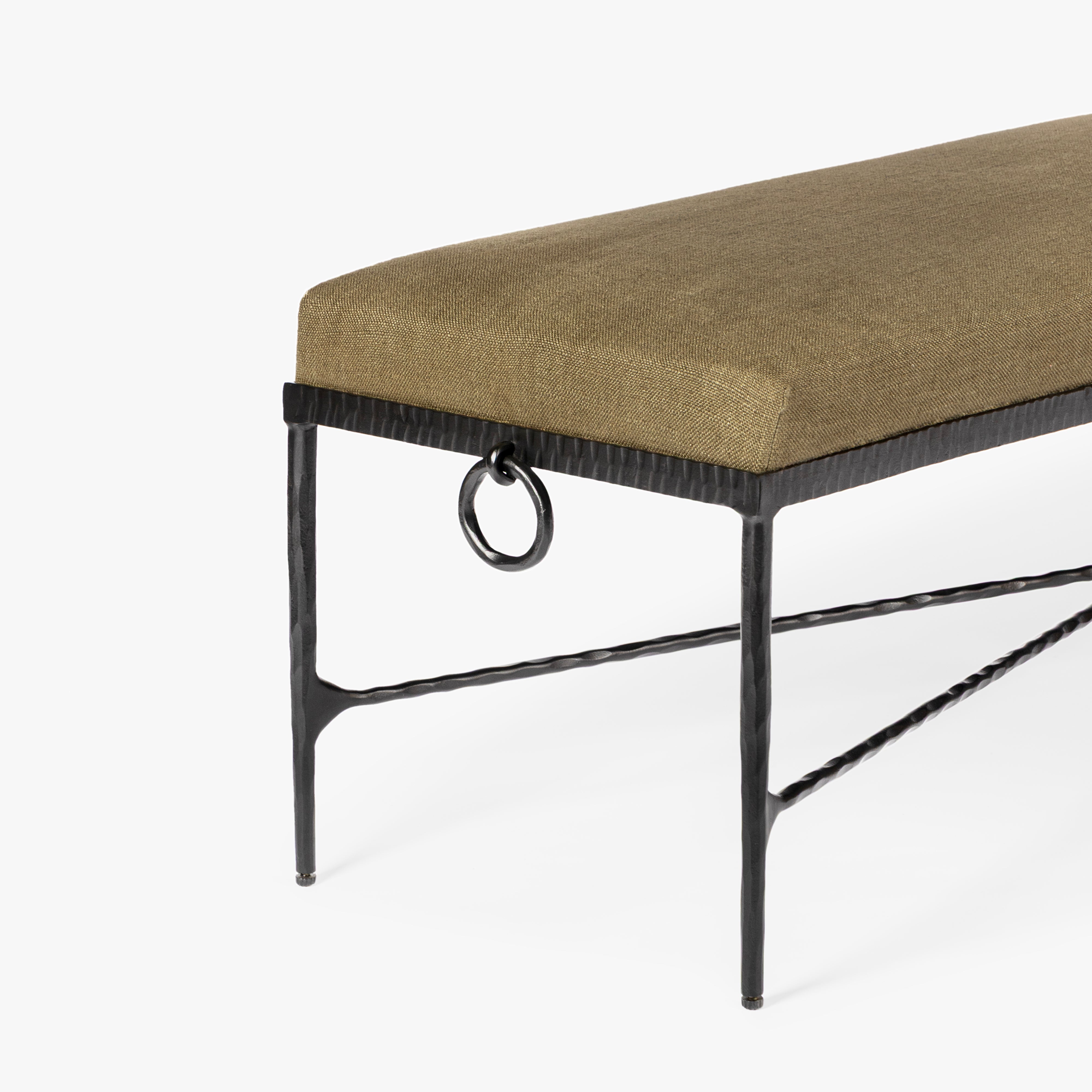 Loam Hammered Bench