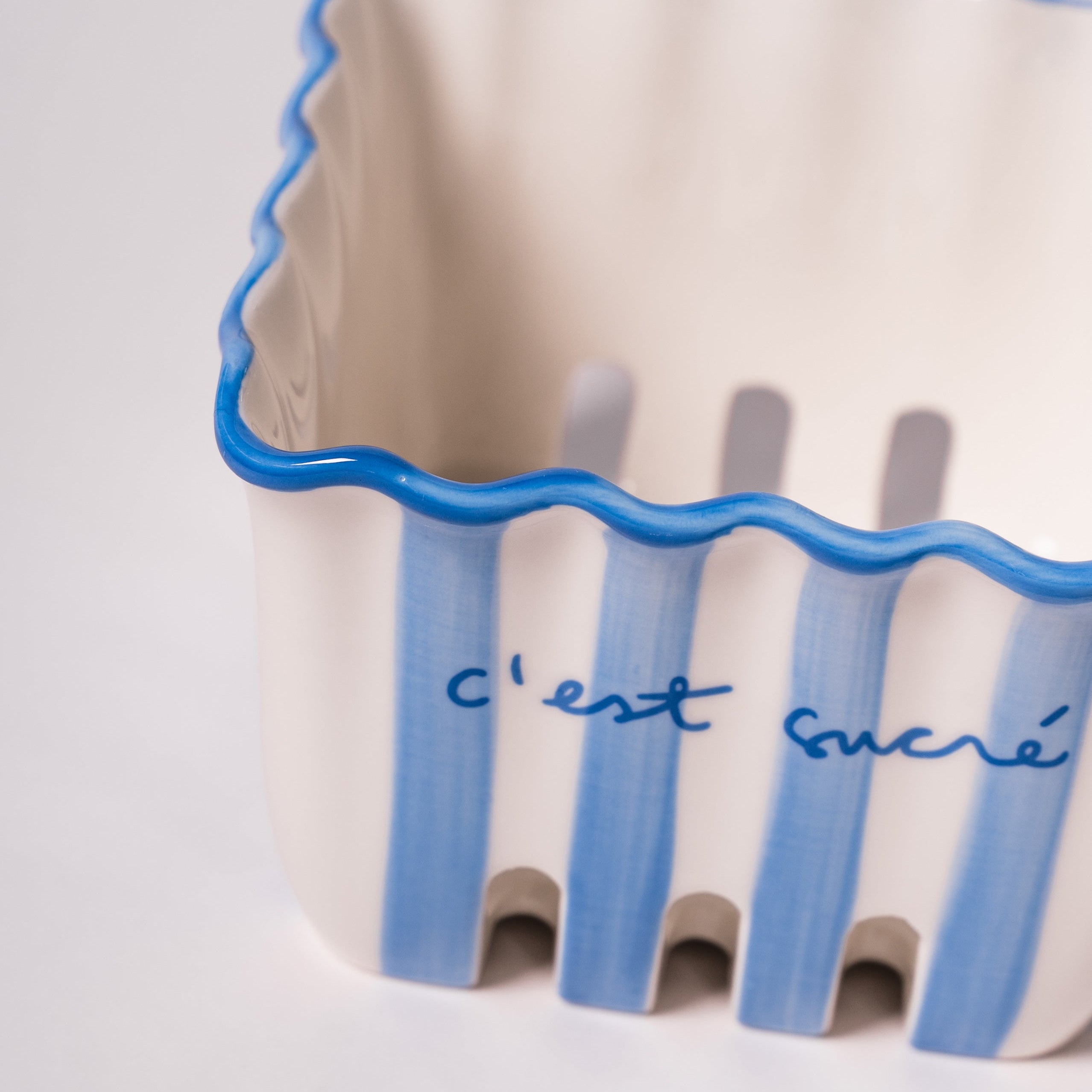 Kinsey Scallop Large Berry Basket - Set of 2