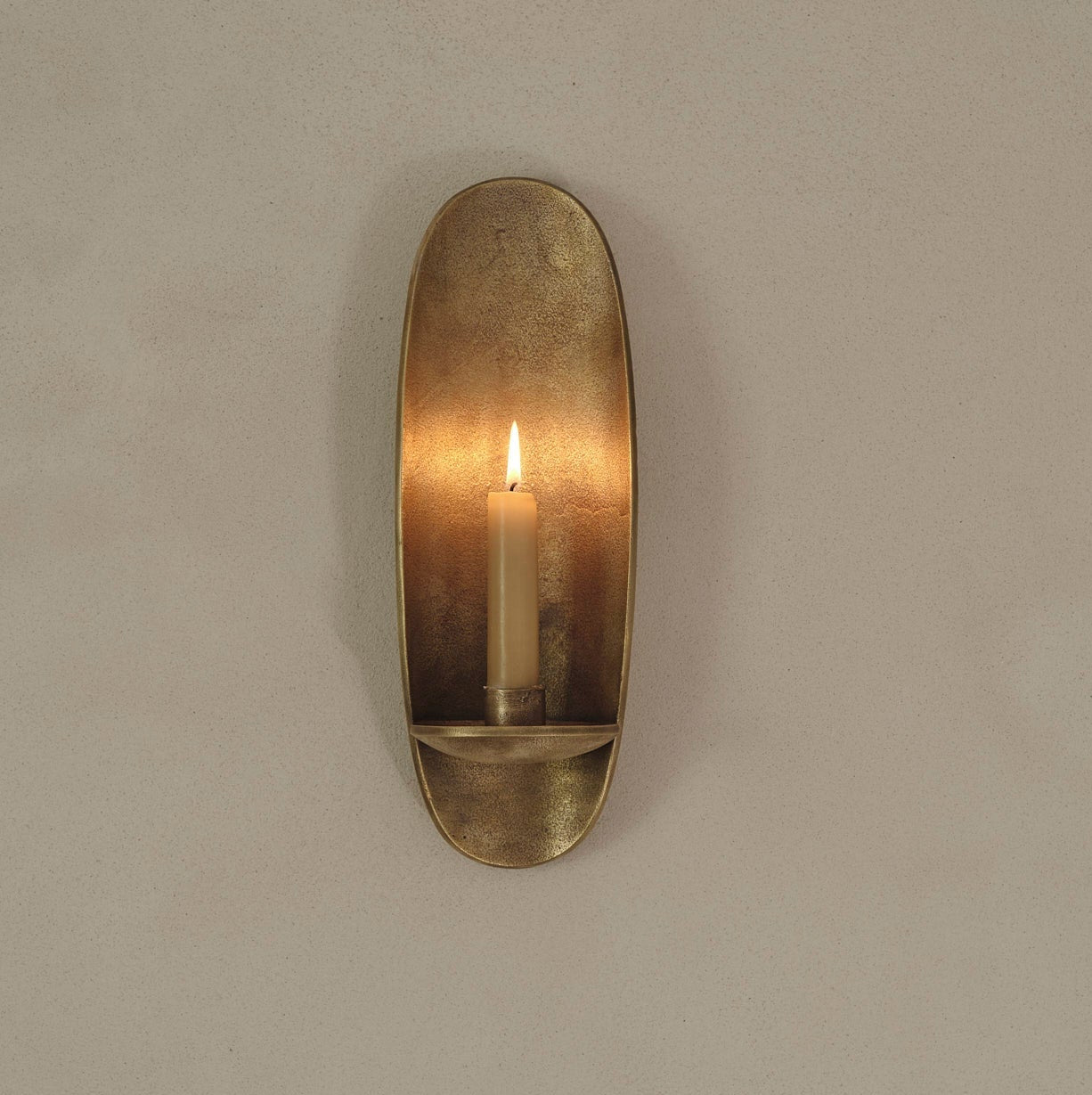 Agapé Wall Candle Holder