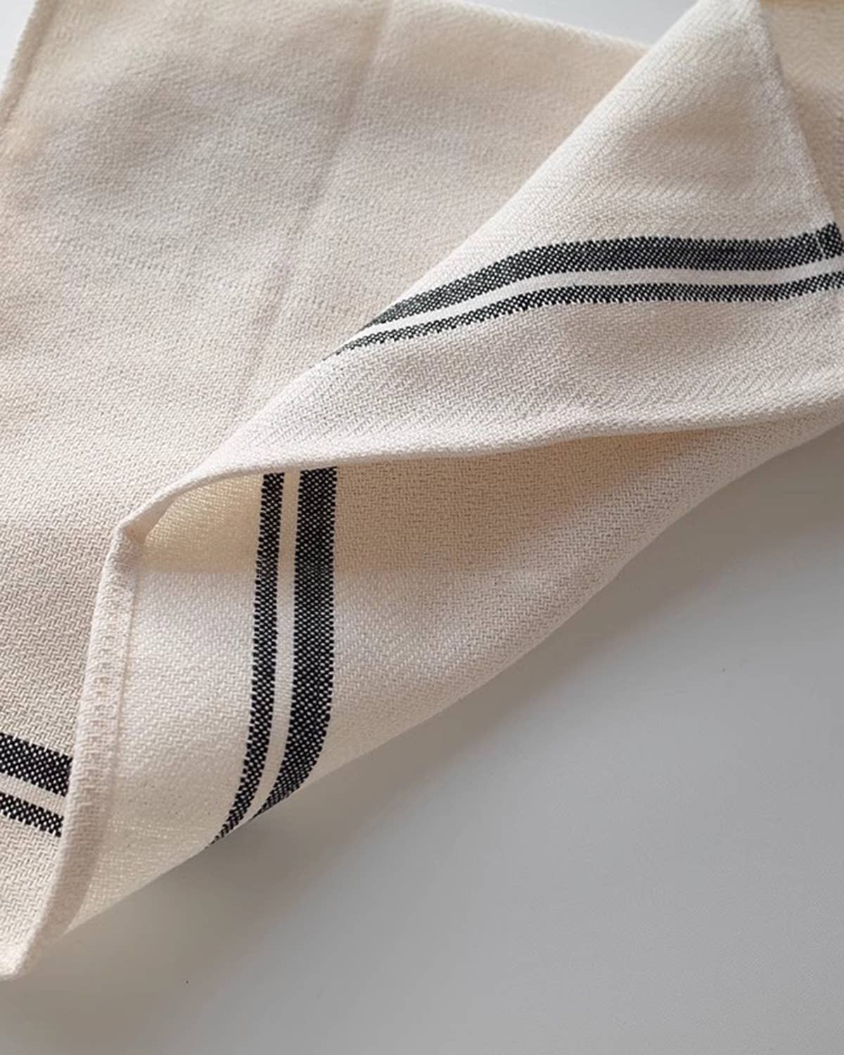Farmhouse Simple Striped Dish Towel - Thumbnail 2