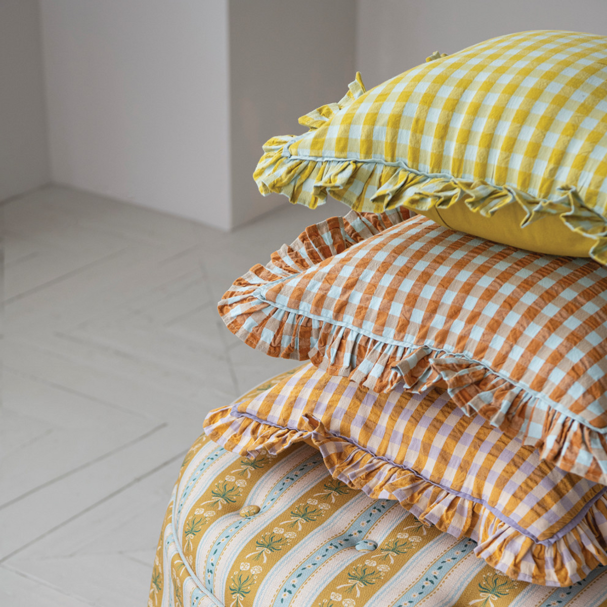 Cotton Pillow with Check Pattern