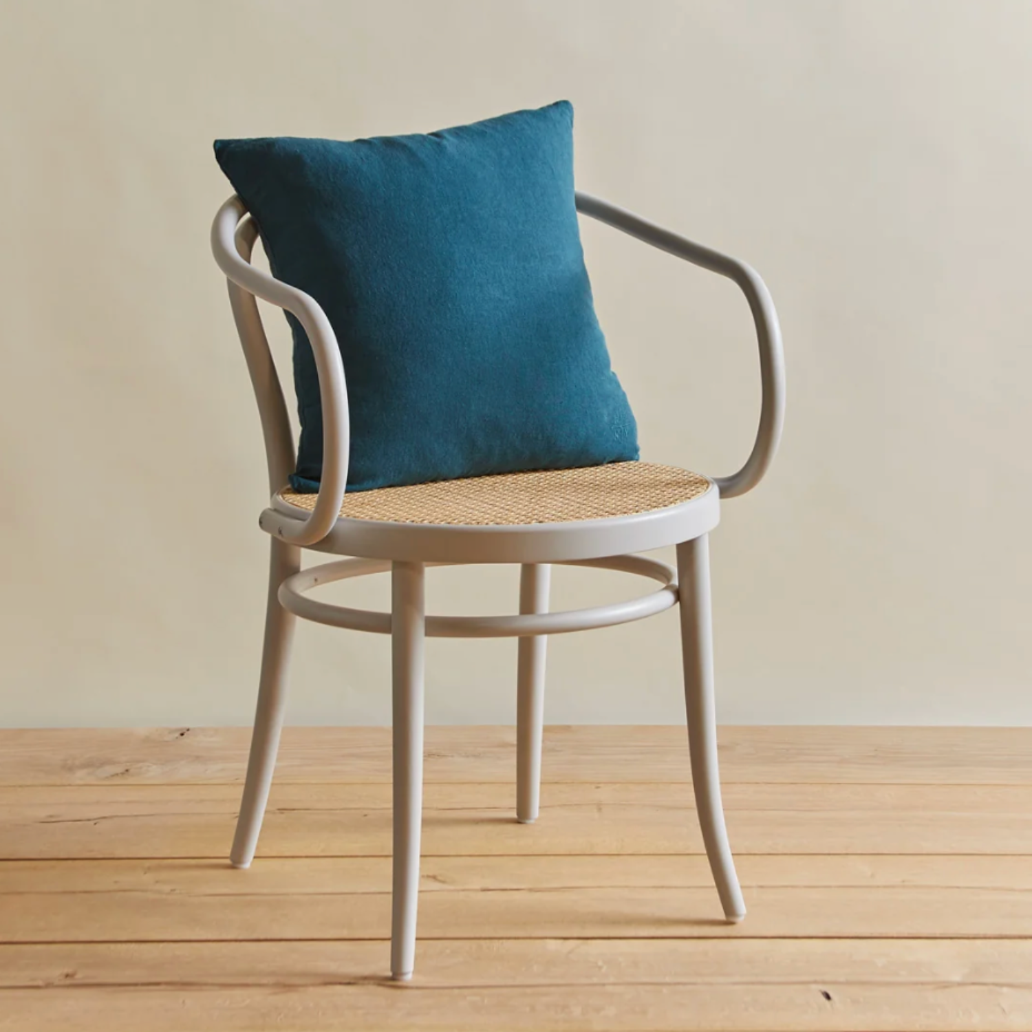 SIMPLE LINEN PILLOW-18 x18"
