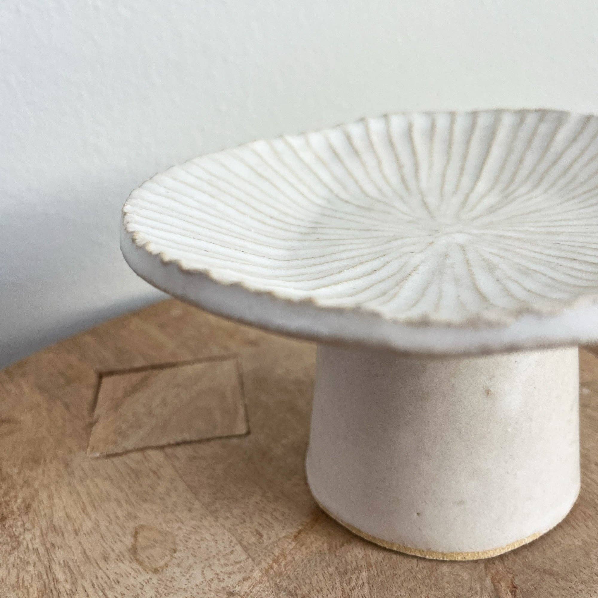 Sunburst Petite Pedestal