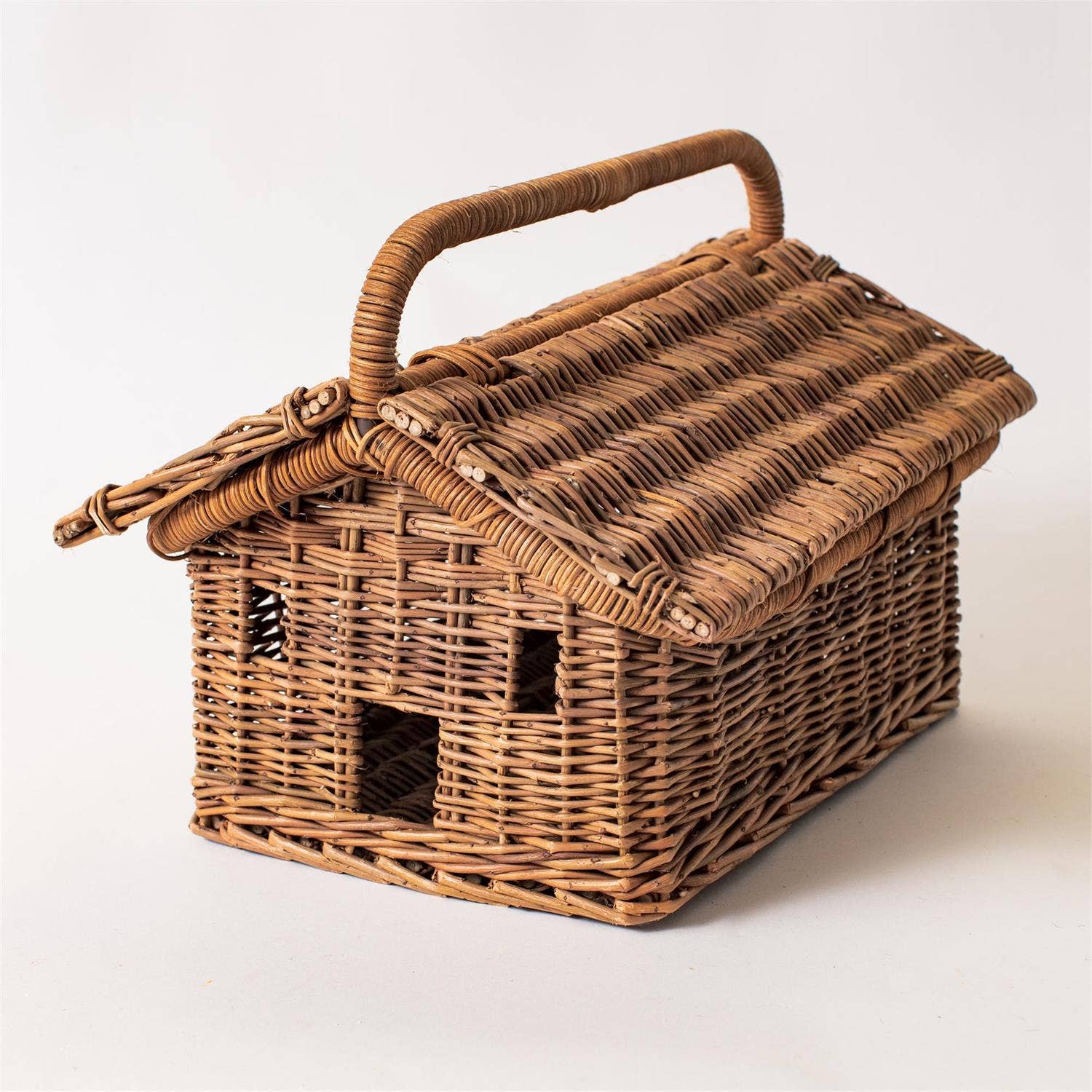 Homestead Hideaway Basket