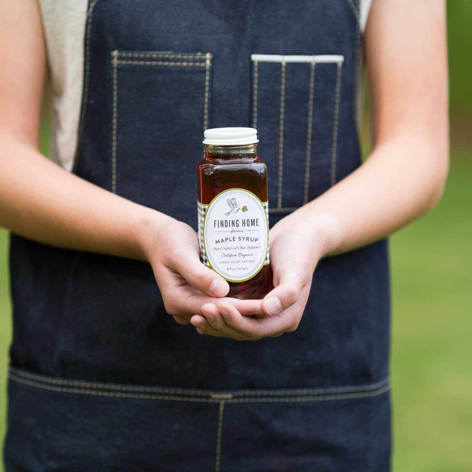 100% Pure Organic Maple Syrup - 8 oz Farmhouse Bottle