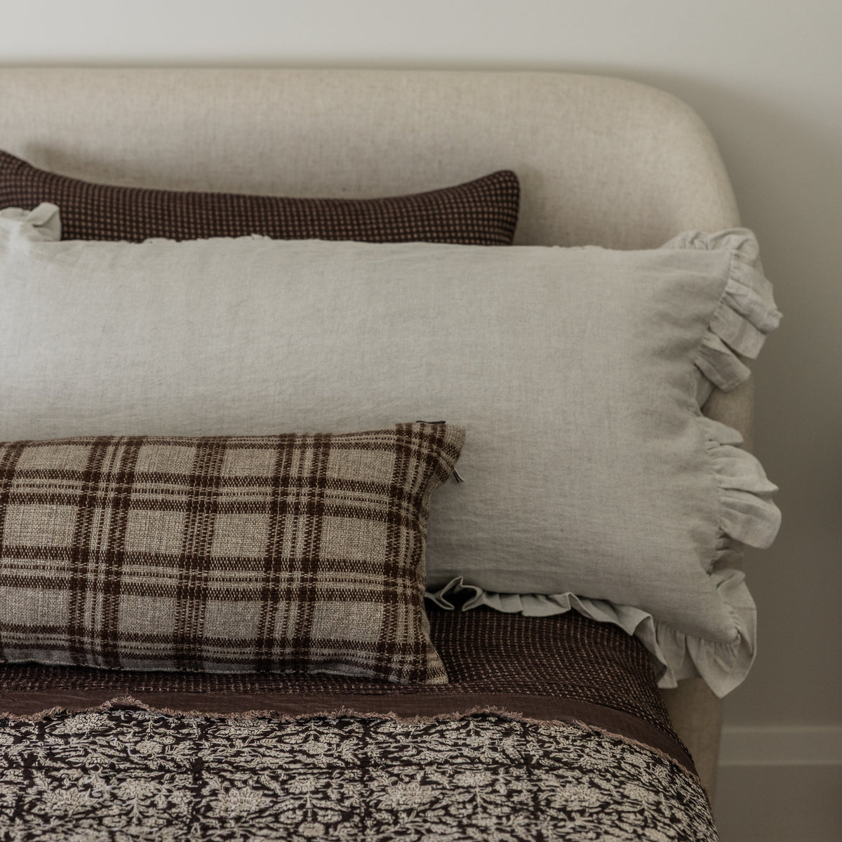 Willowmere Ruffle Linen Shams - Set of 2