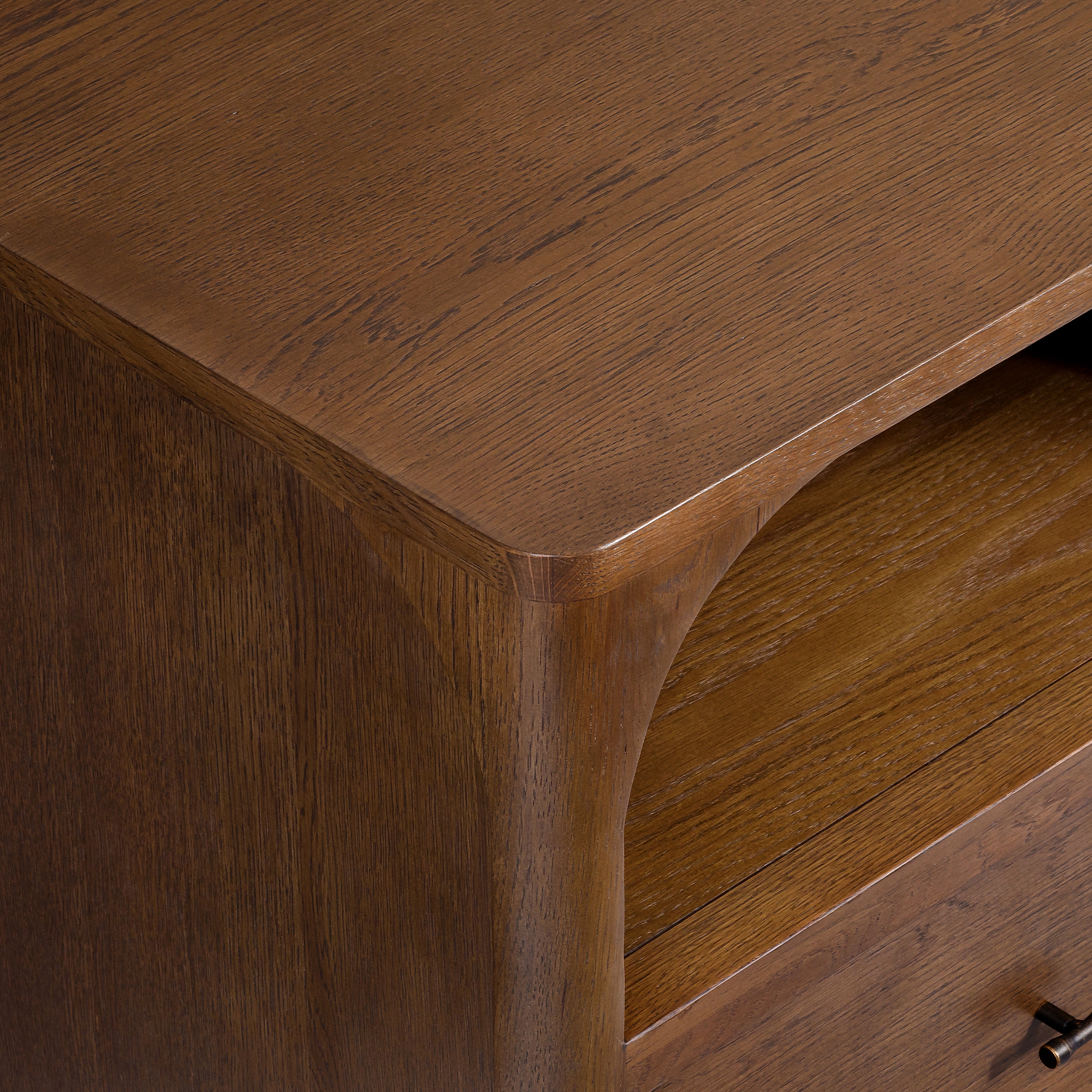 Cali 6-Drawer Oak Dresser